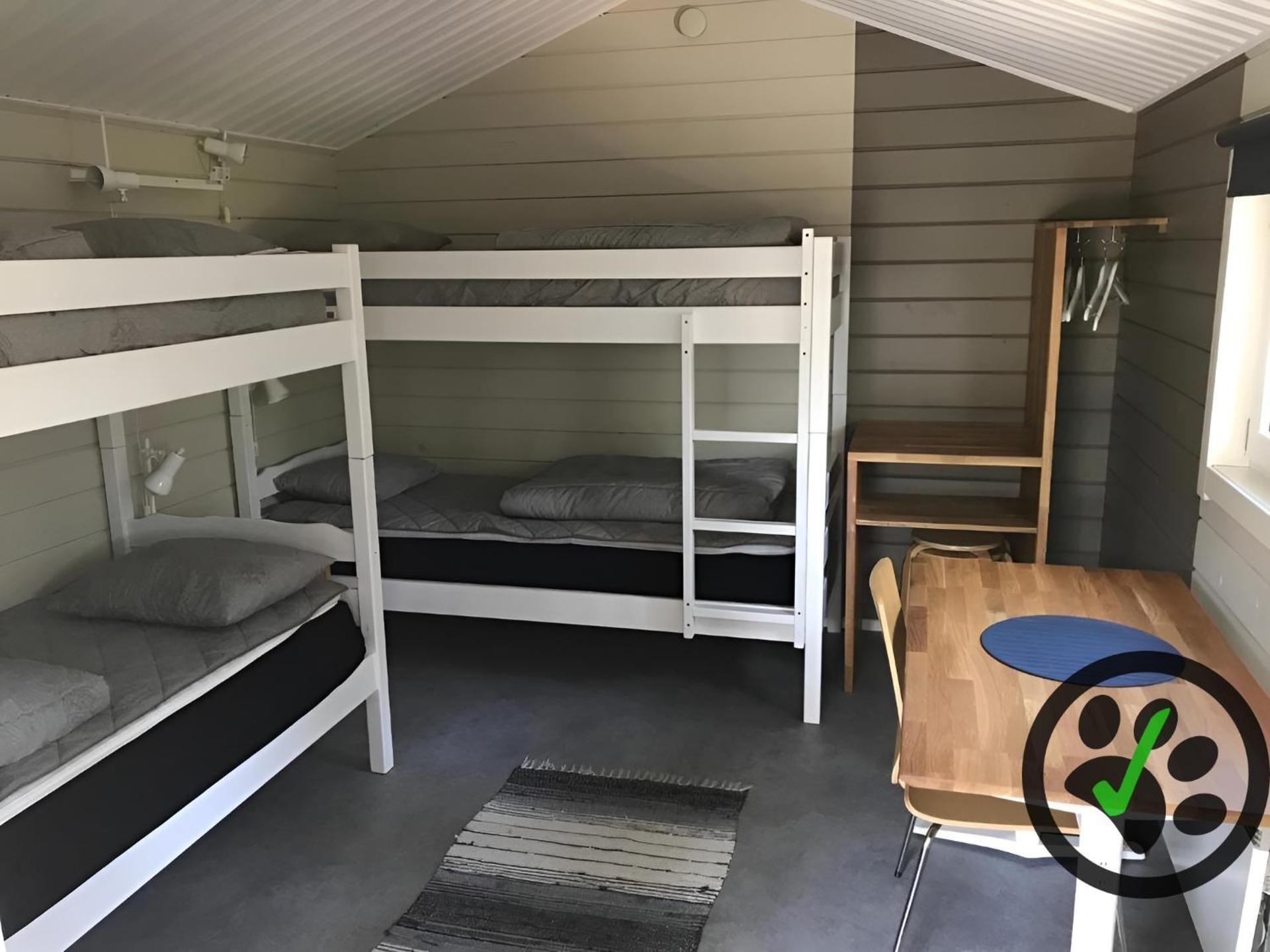 Cottage (4 Adults) - Pet Friendly