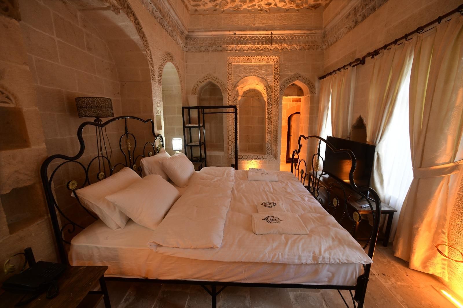 Standard Double Room - Non-Smoking