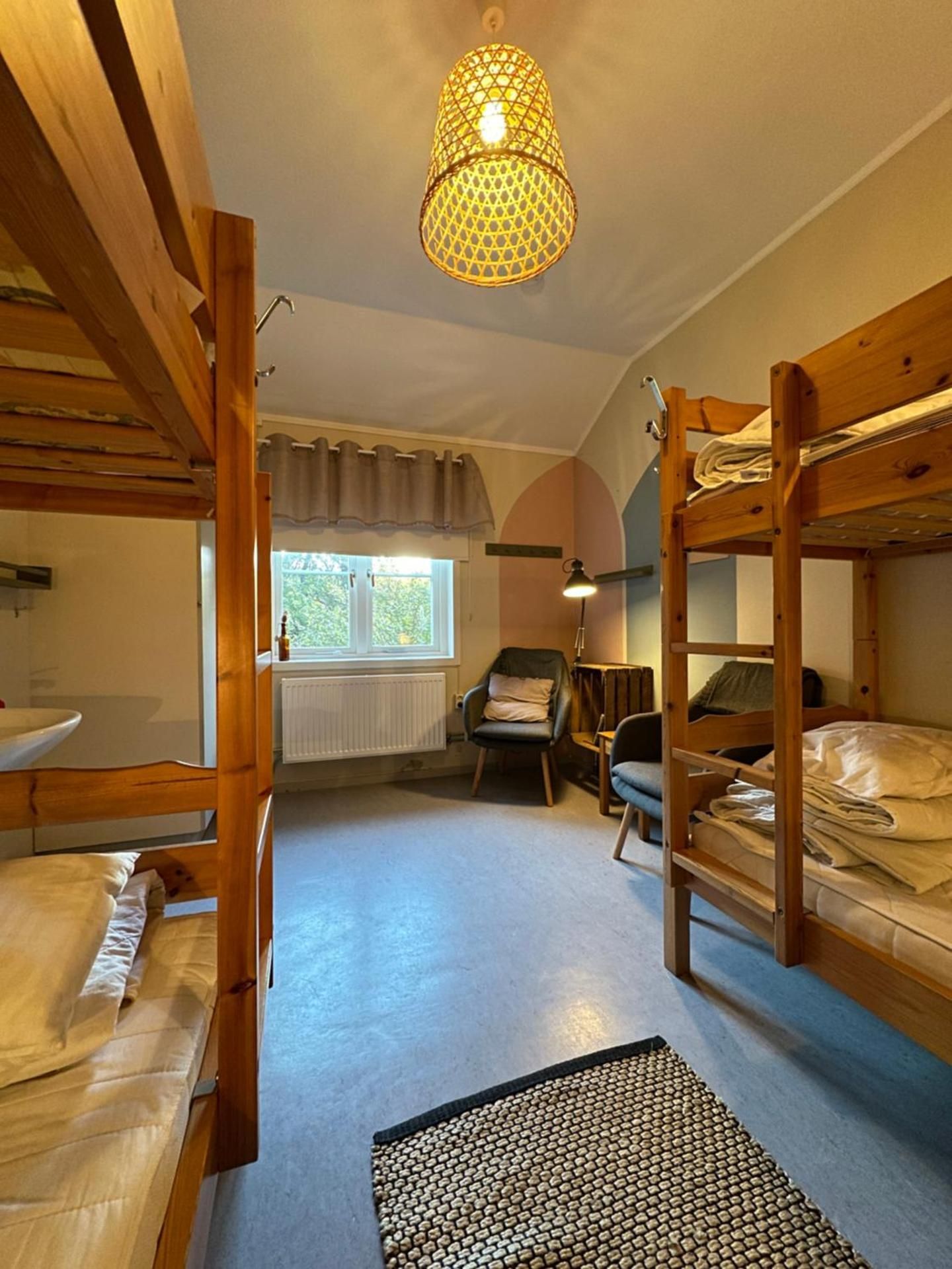 Economy Quadruple Room with Shared Bathroom