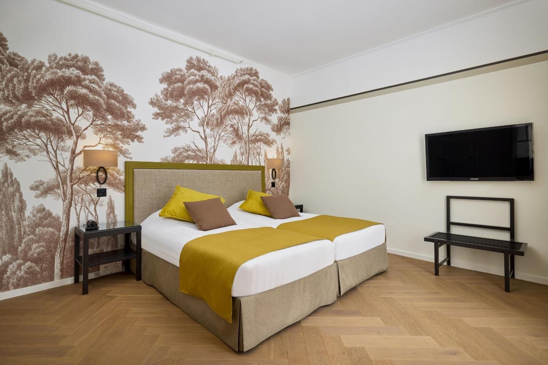 Classic Twin Room