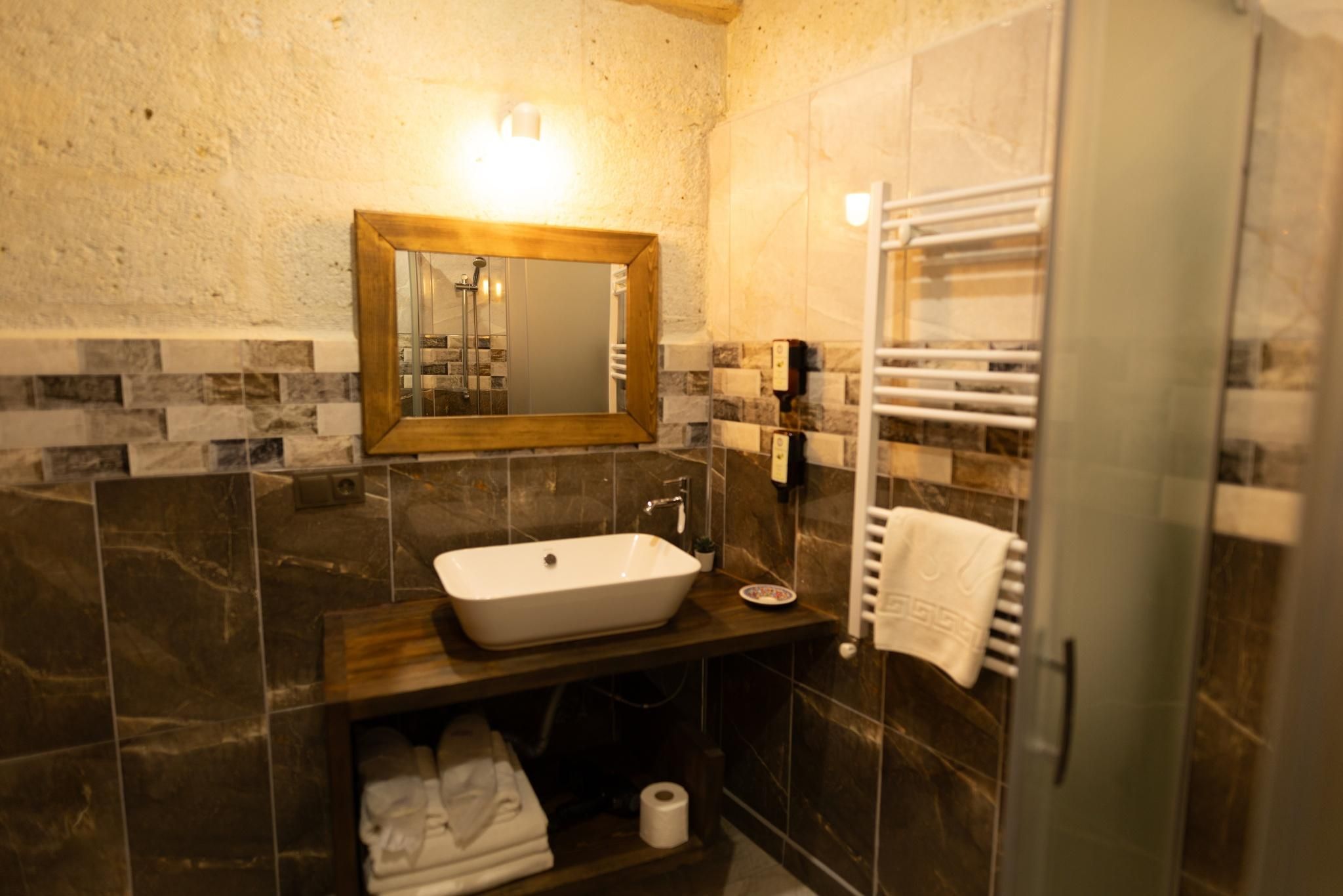 Igde King Suite 