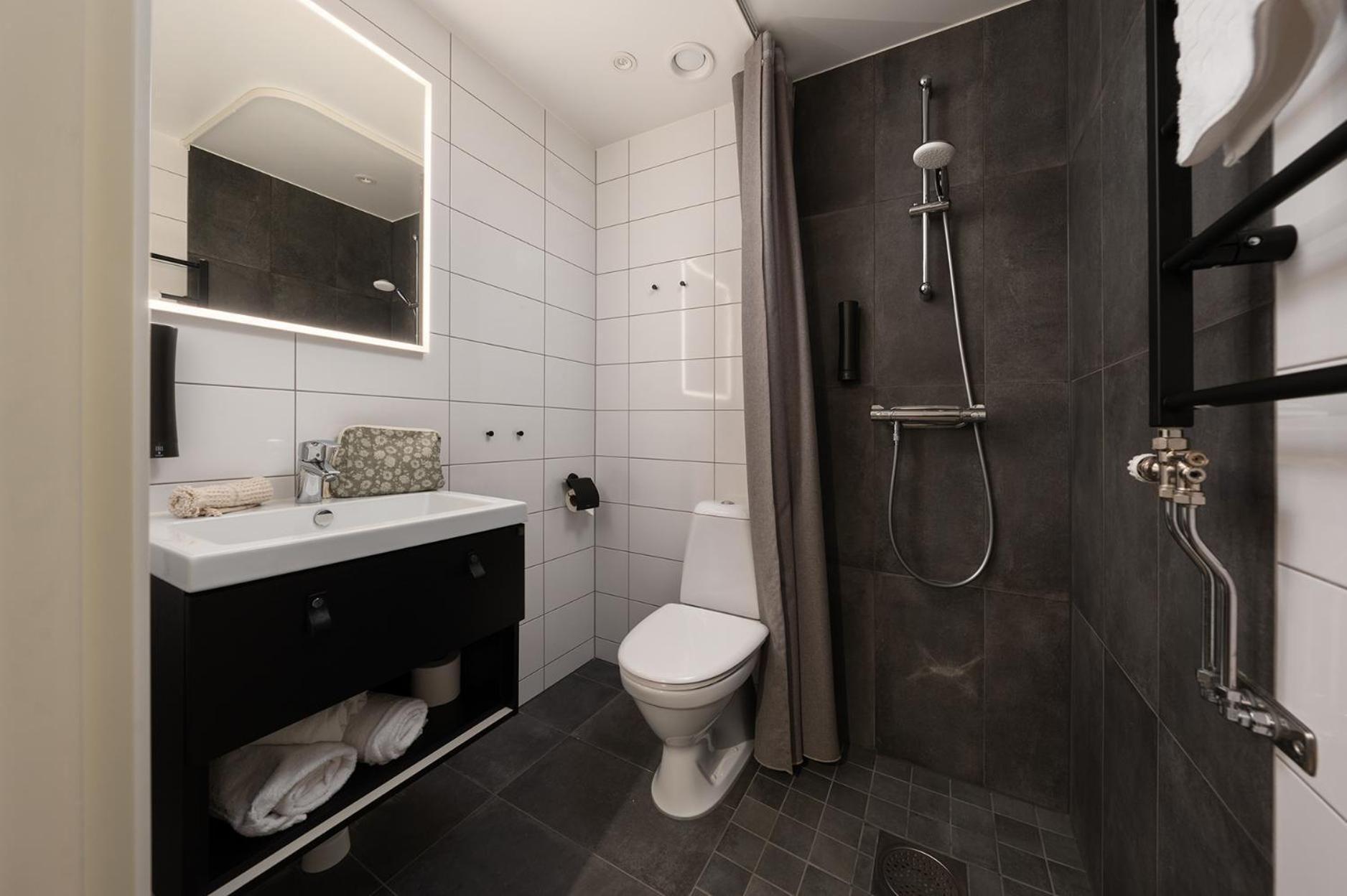 Budget Double Room without Window