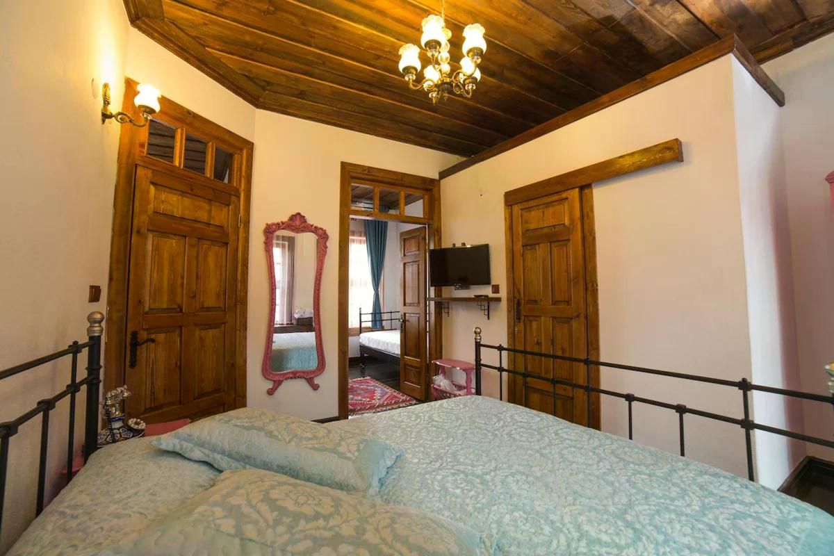 ARİSTONİCUS BUTİK HOTEL Deluxe Triple Room 3