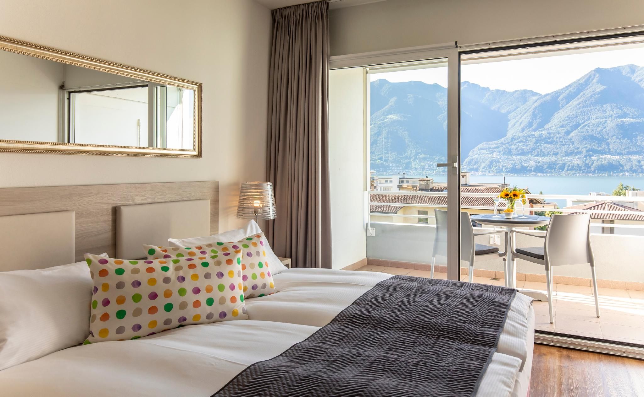 Double Room Lake View