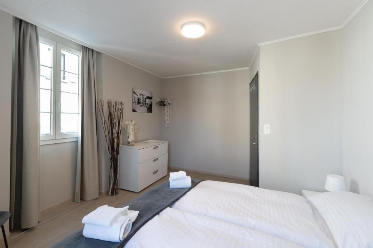Twin Room with View
