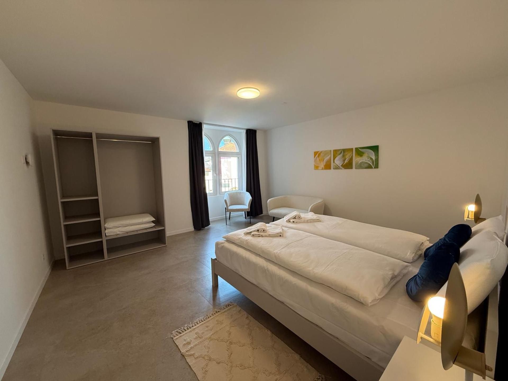 Deluxe Apartment