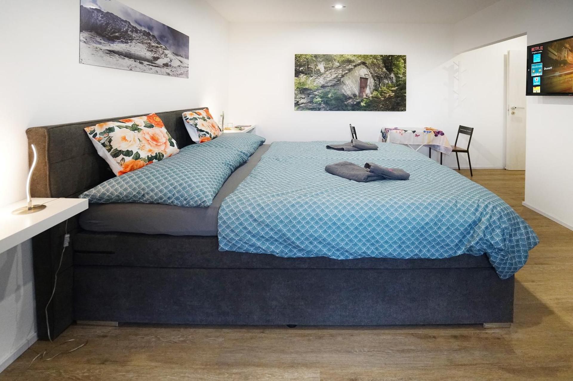 Large Double Room