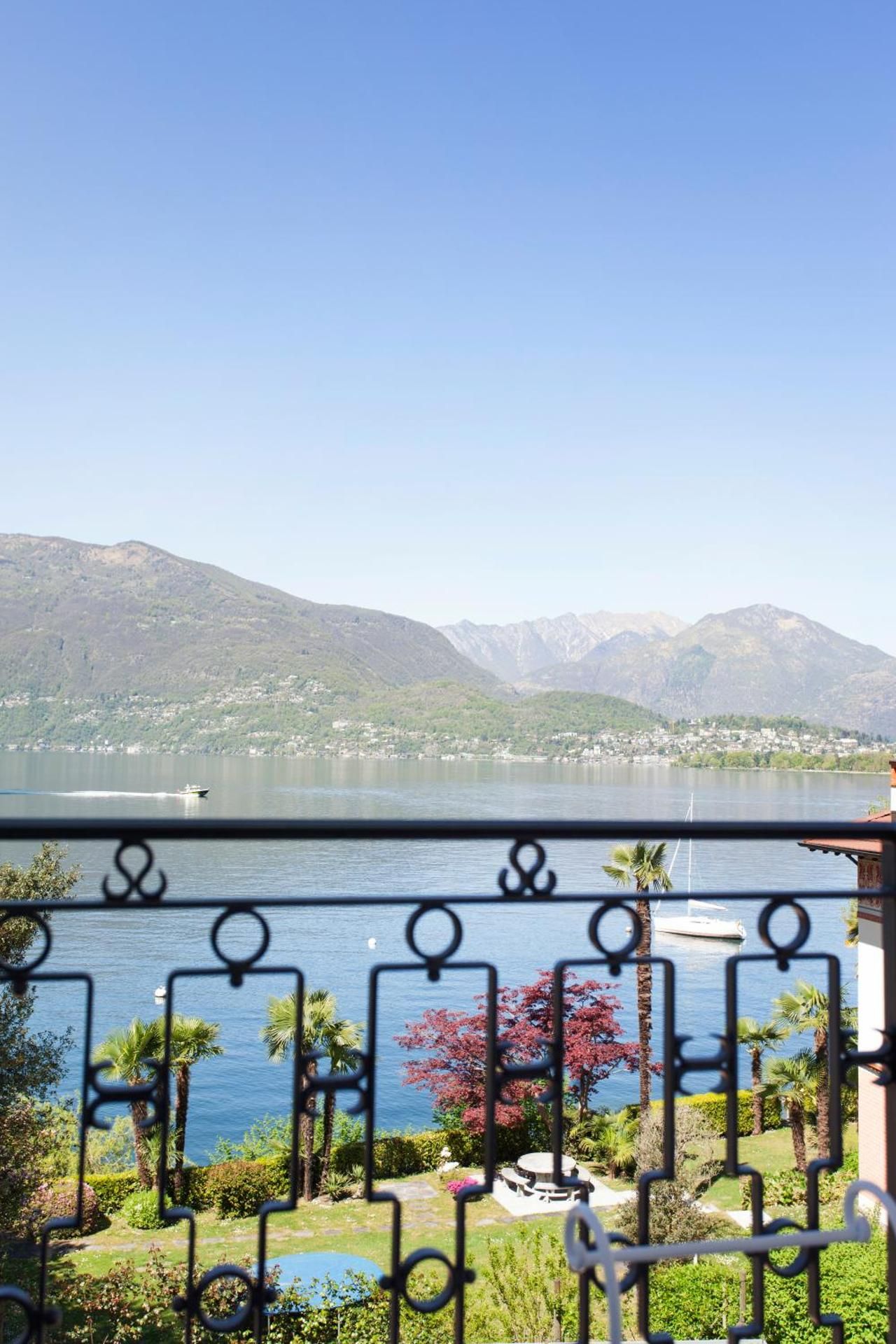 Double Room with Lake View
