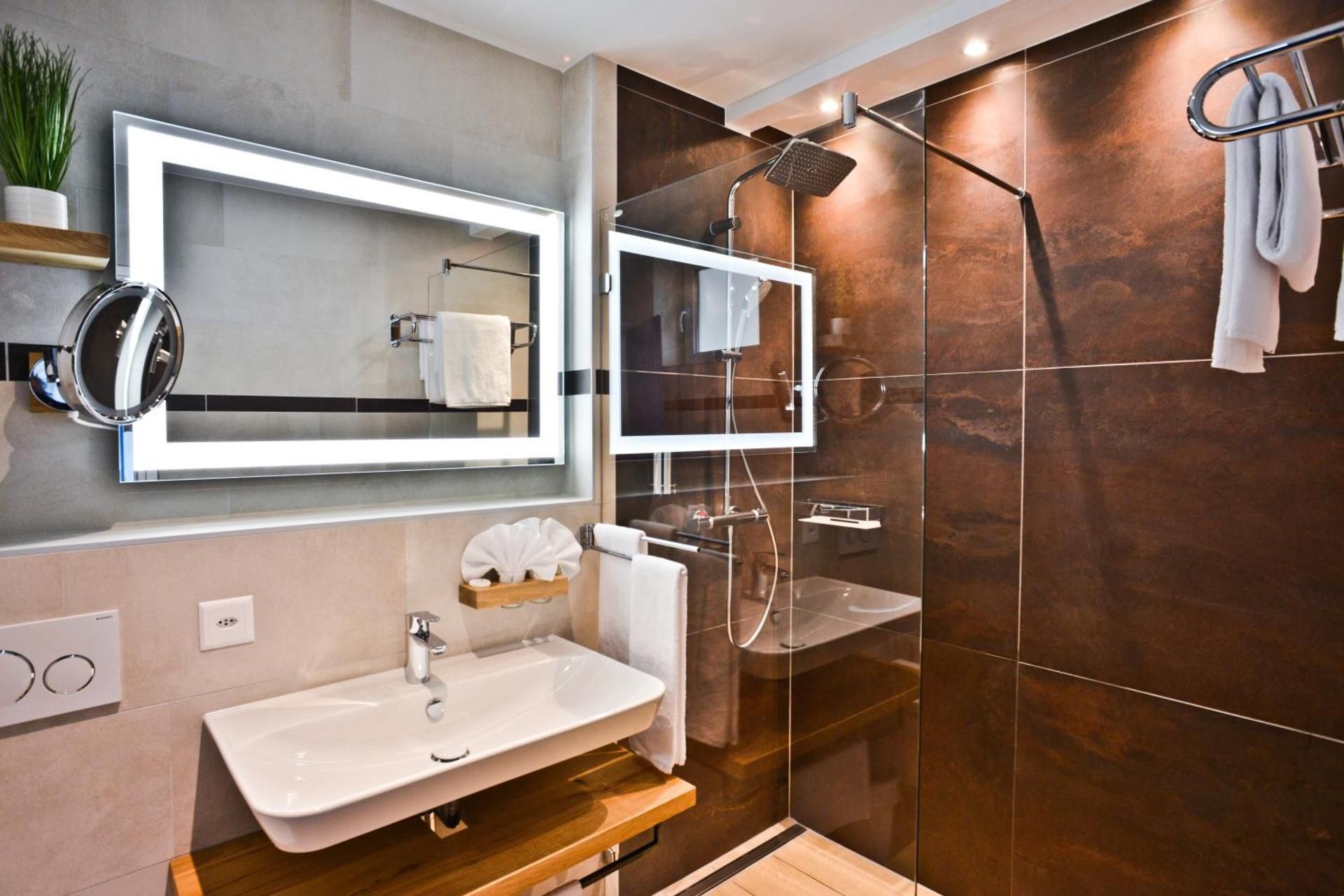Suite with Garden View