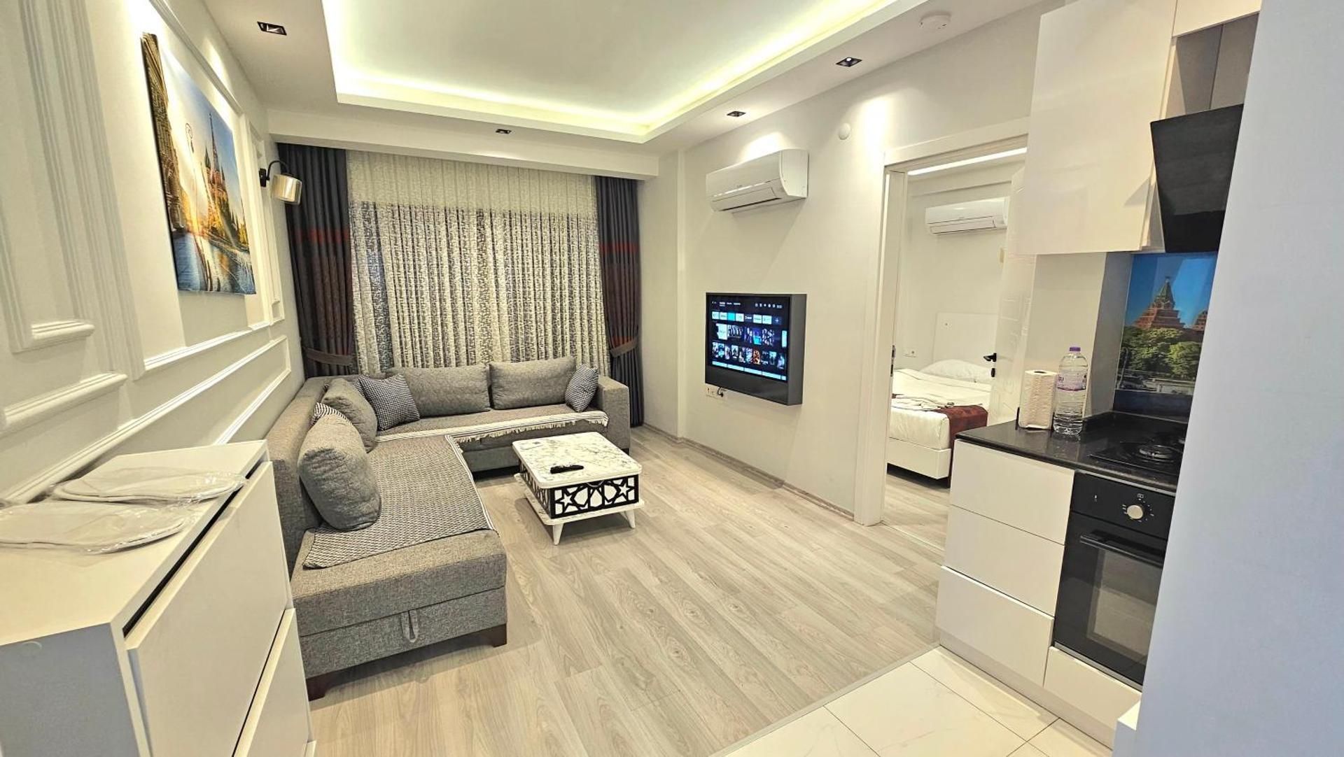 One-Bedroom Apartment
