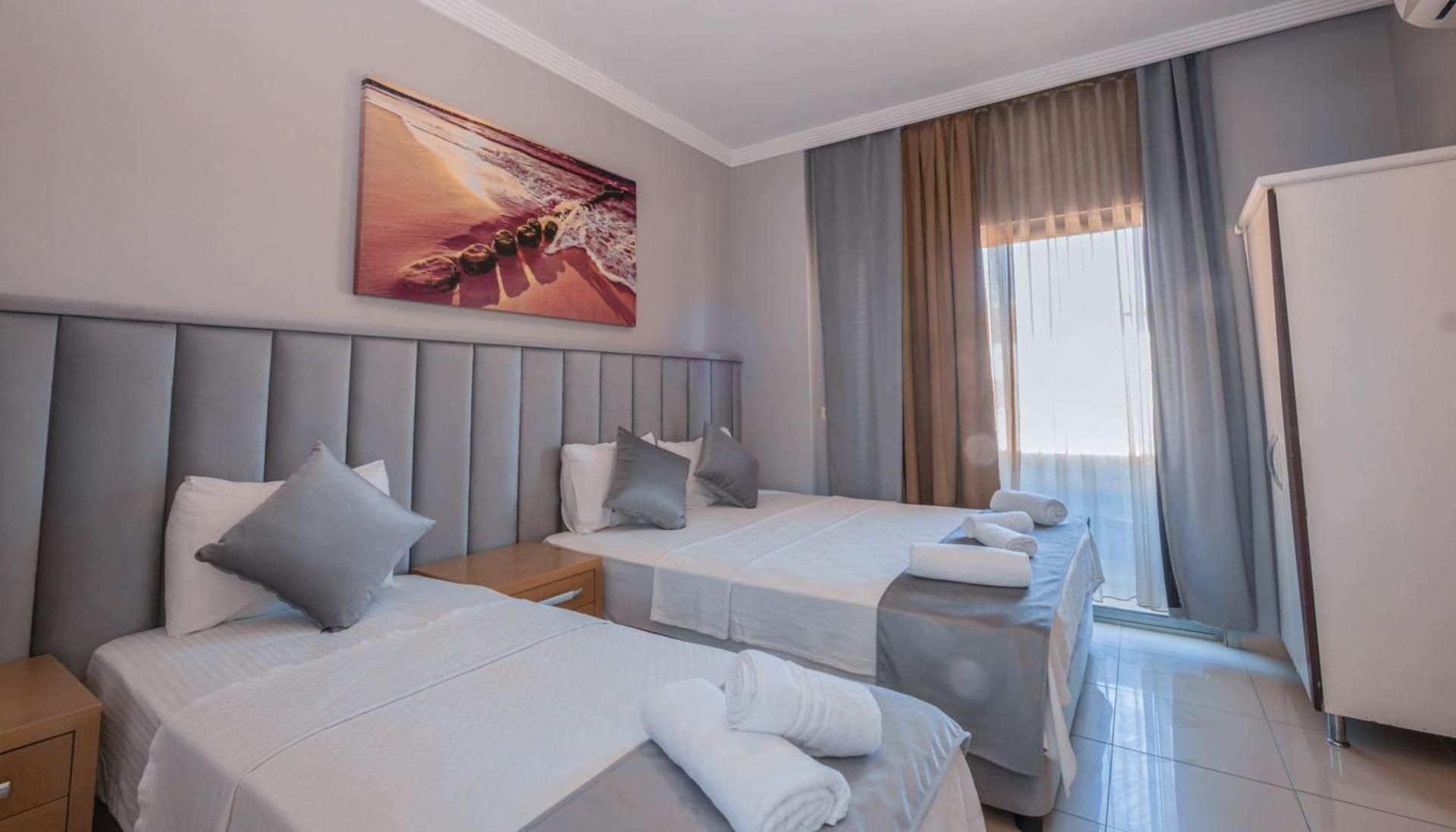 Infinity Hotel Kemer Triple Room with Balcony