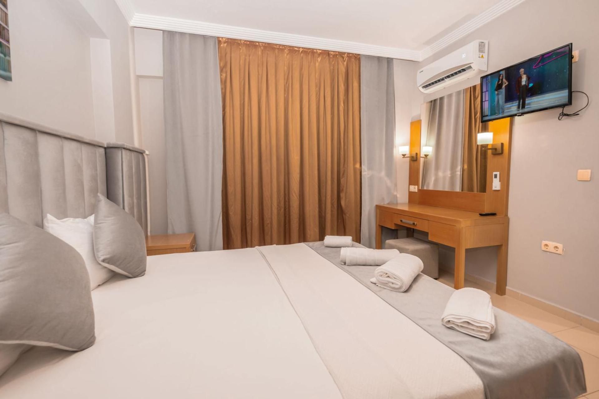 Deluxe Single Room with Balcony