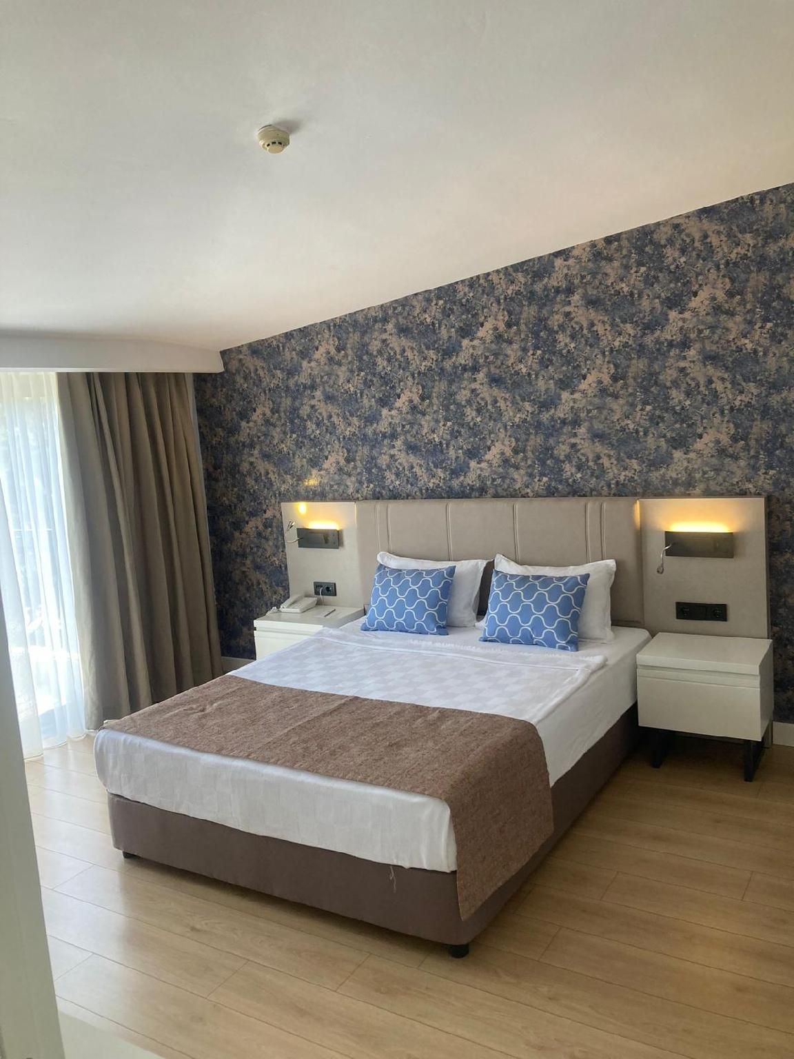 Family - 2 Rooms