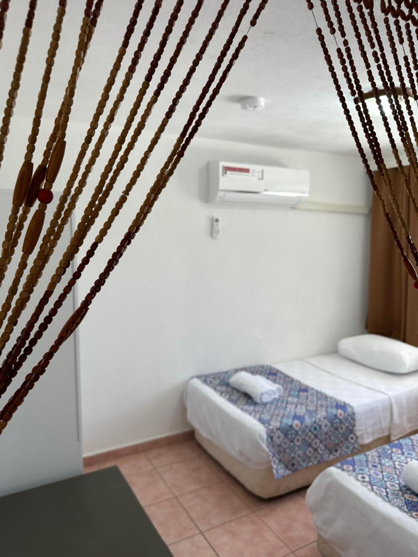 Economy Twin Room