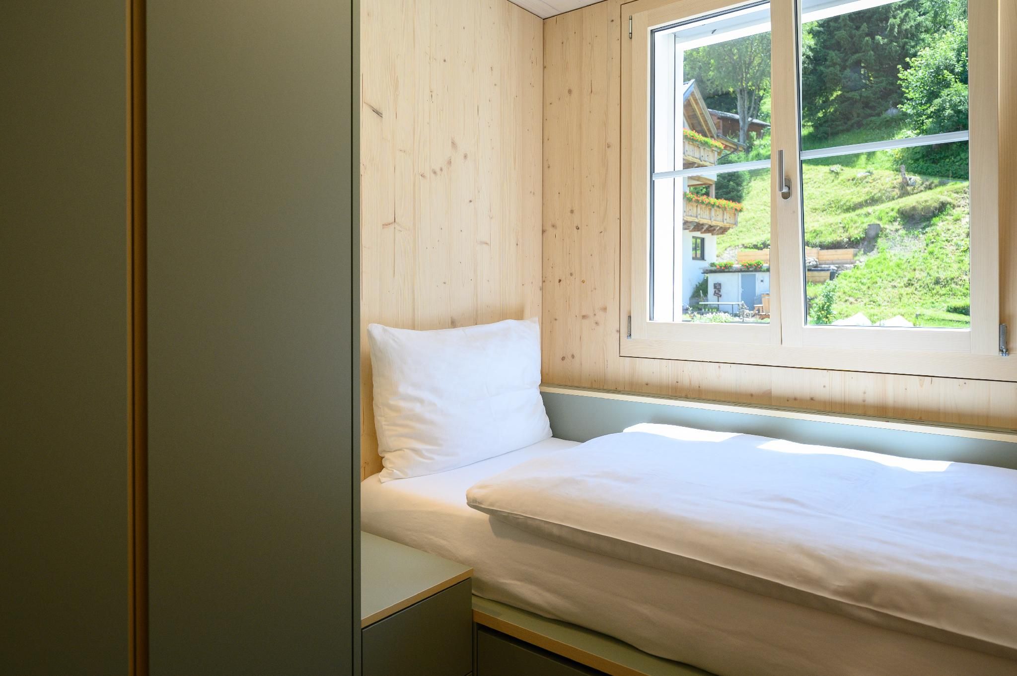 Budget Single Room