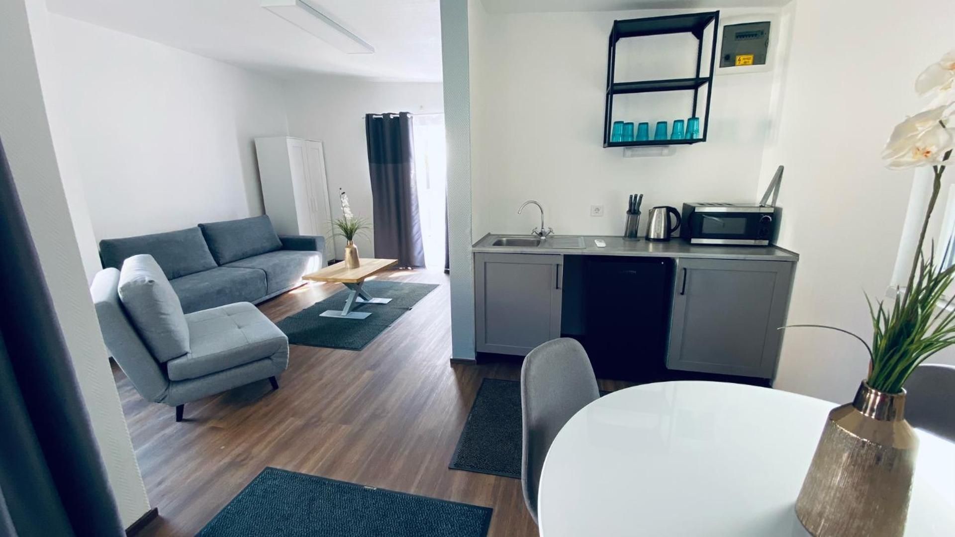 Family Studio