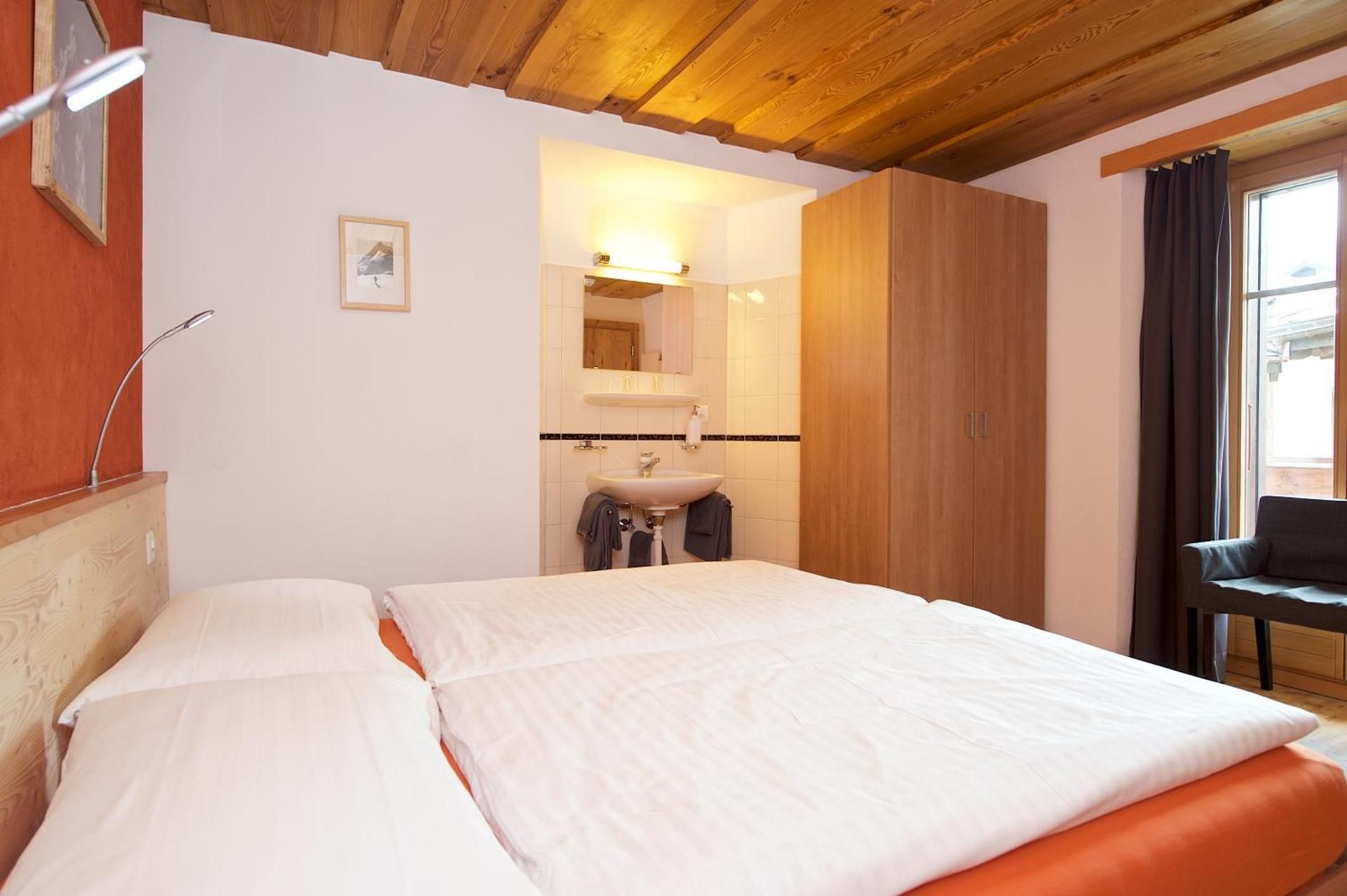 Double Room with Shared bathroom