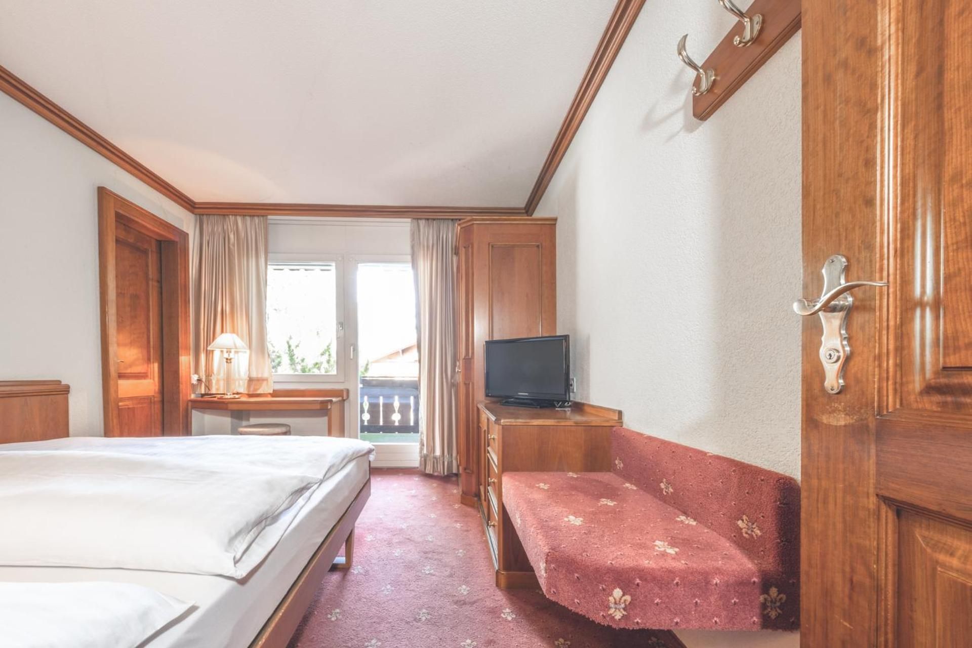 Antares Hotel Economy Single Room