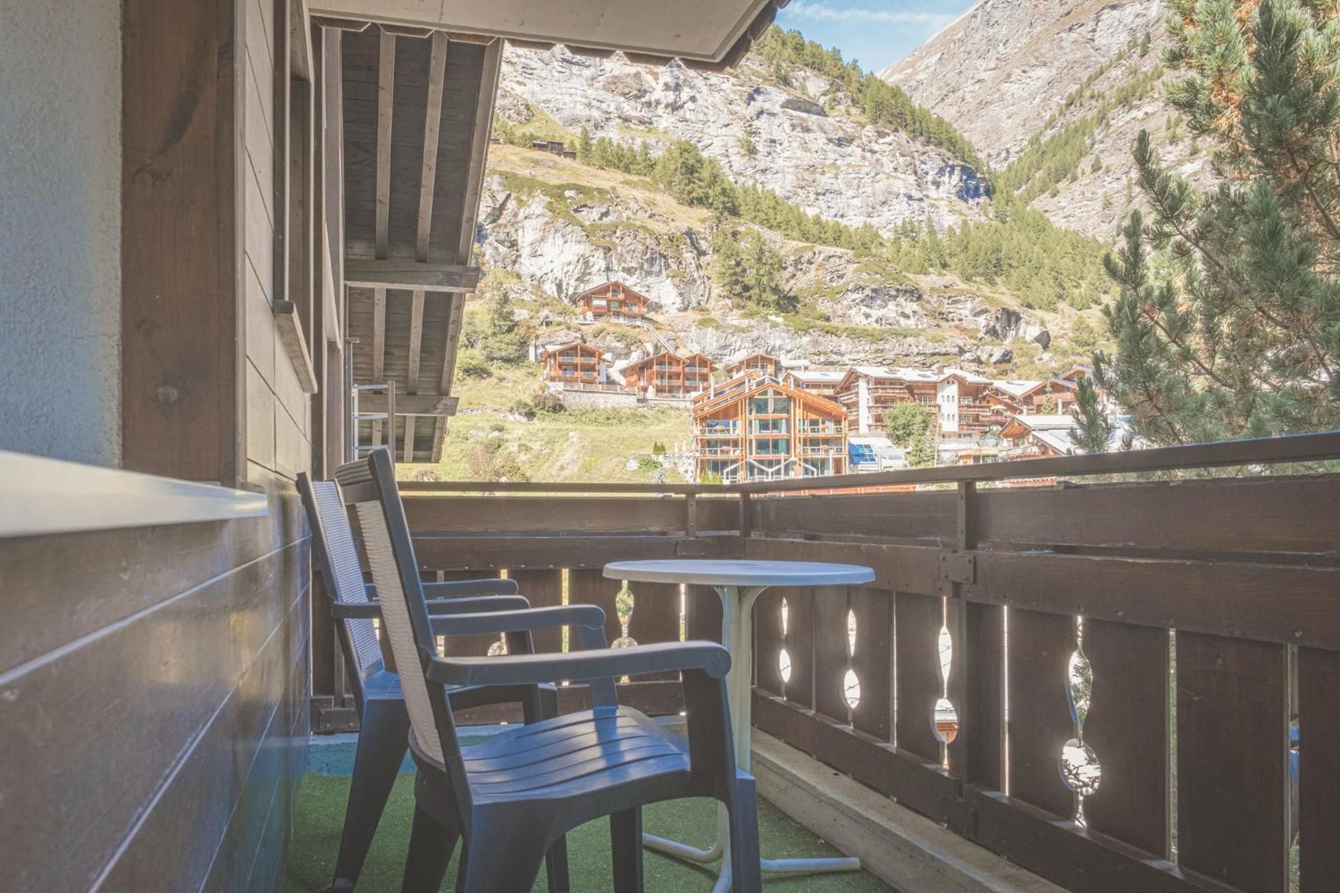 Antares Hotel Economy Single Room 2