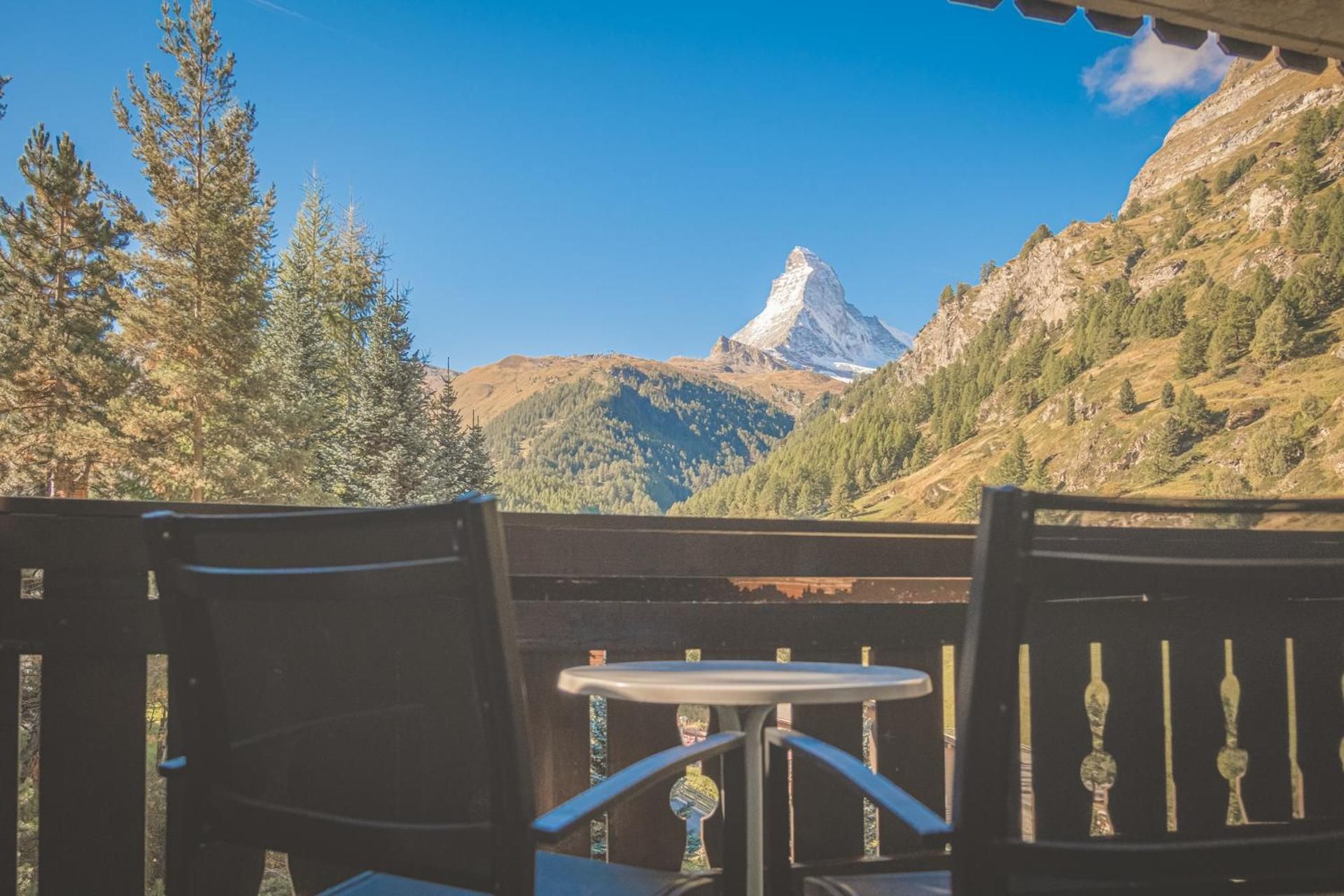Antares Hotel Superior Double Room with Matterhorn View 2