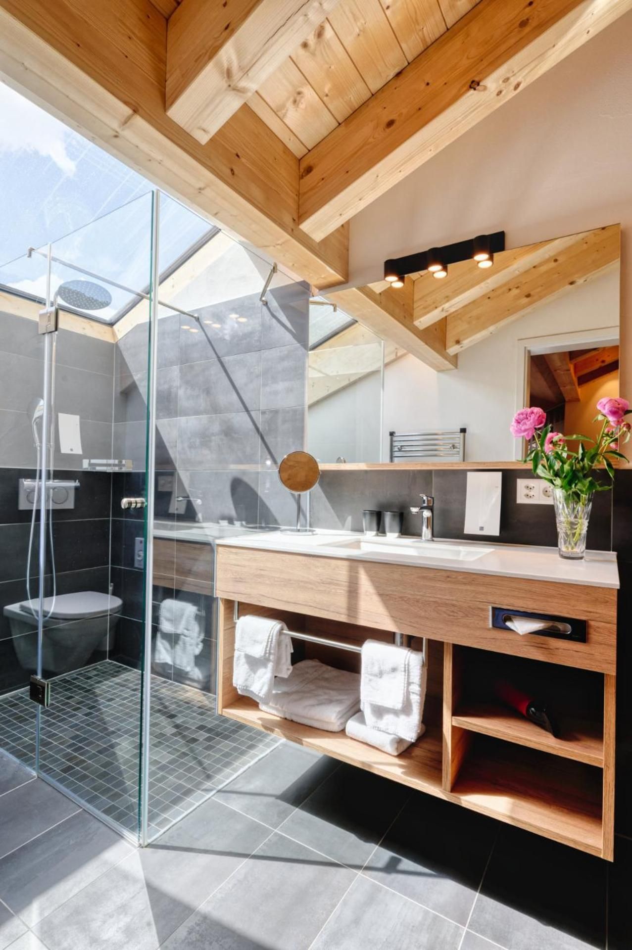 Attic Suite with Matterhorn View