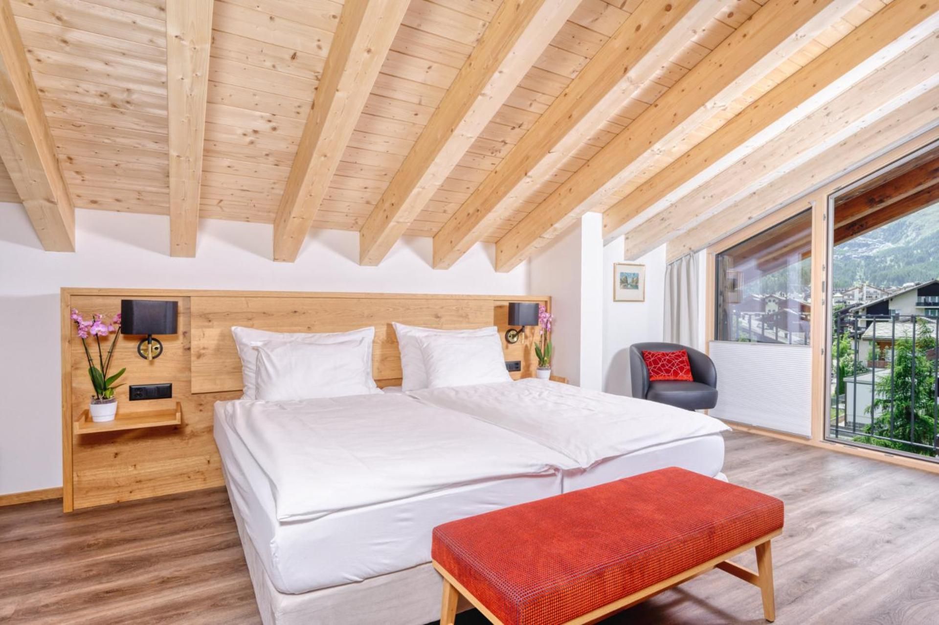 Attic Suite with Matterhorn View