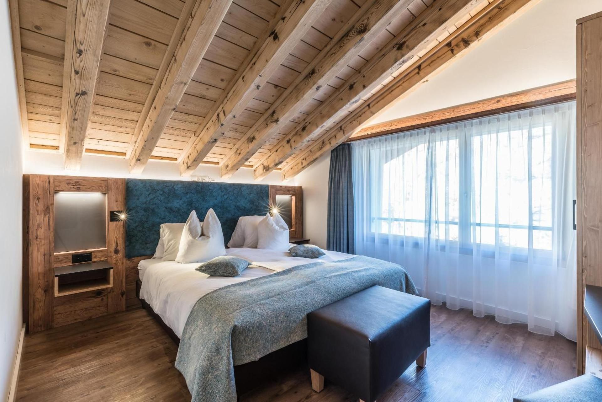 Luxury Penthouse Apartment Zeus
