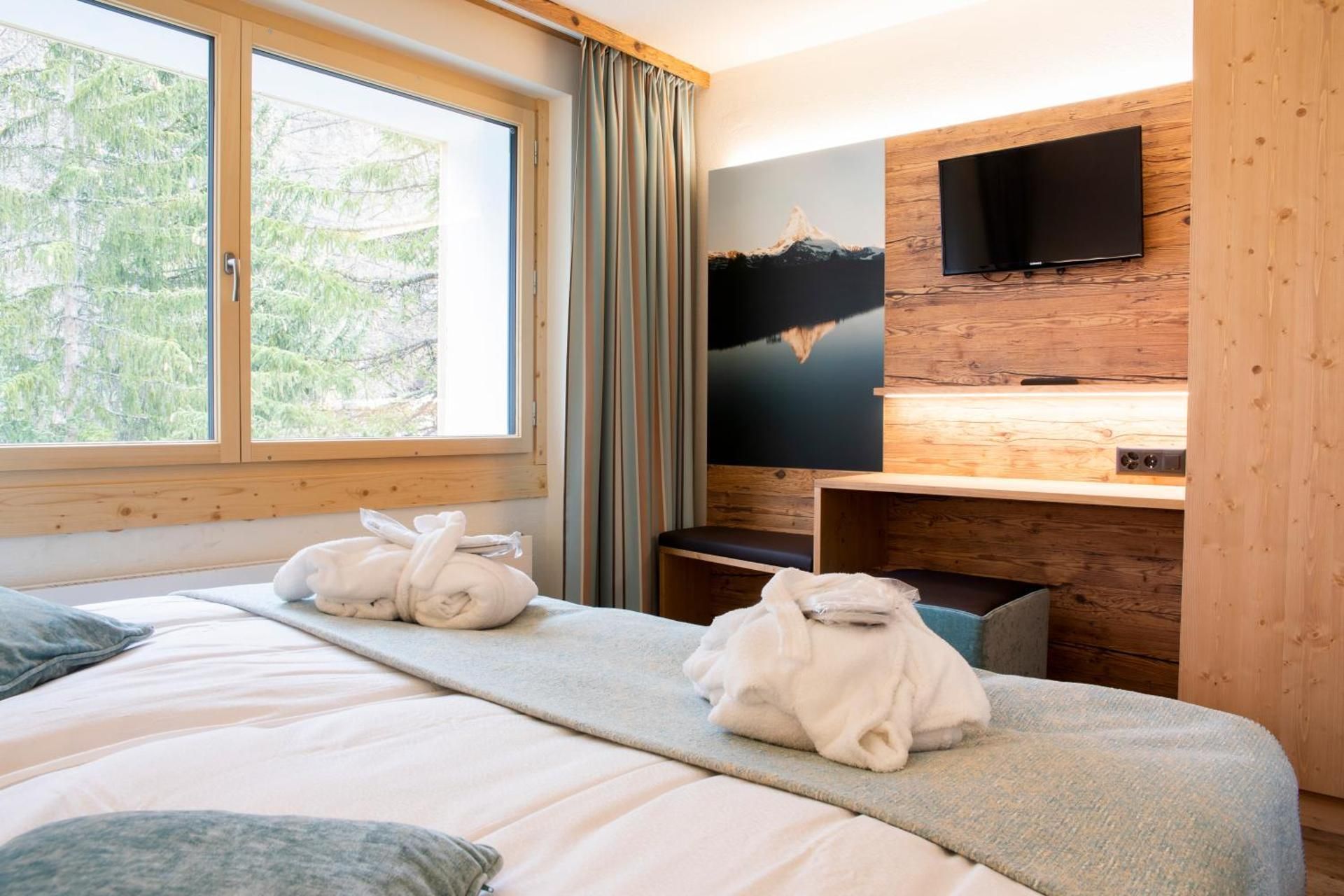 2-Bedroom Apartment