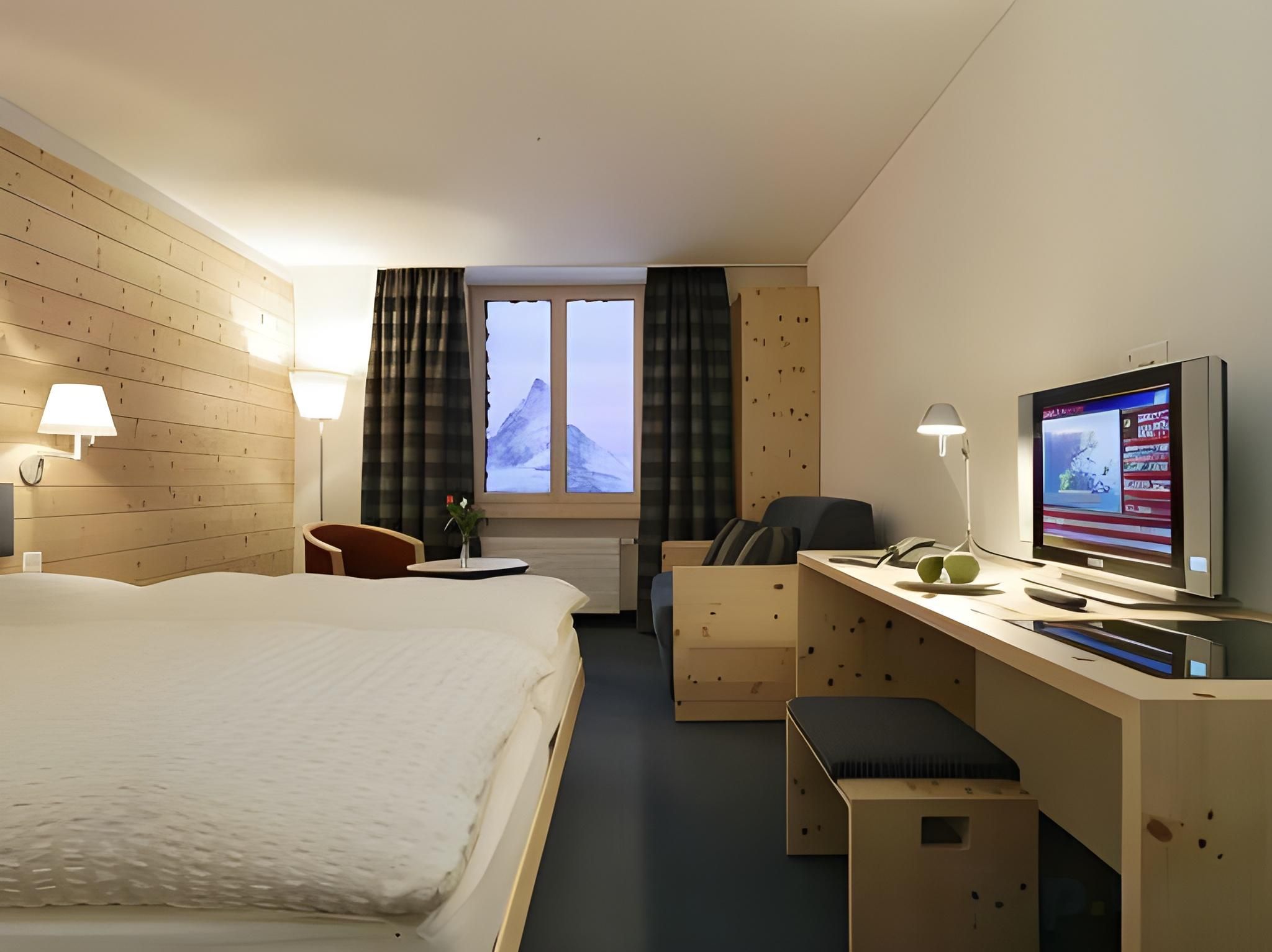 Matterhorn View Double Room