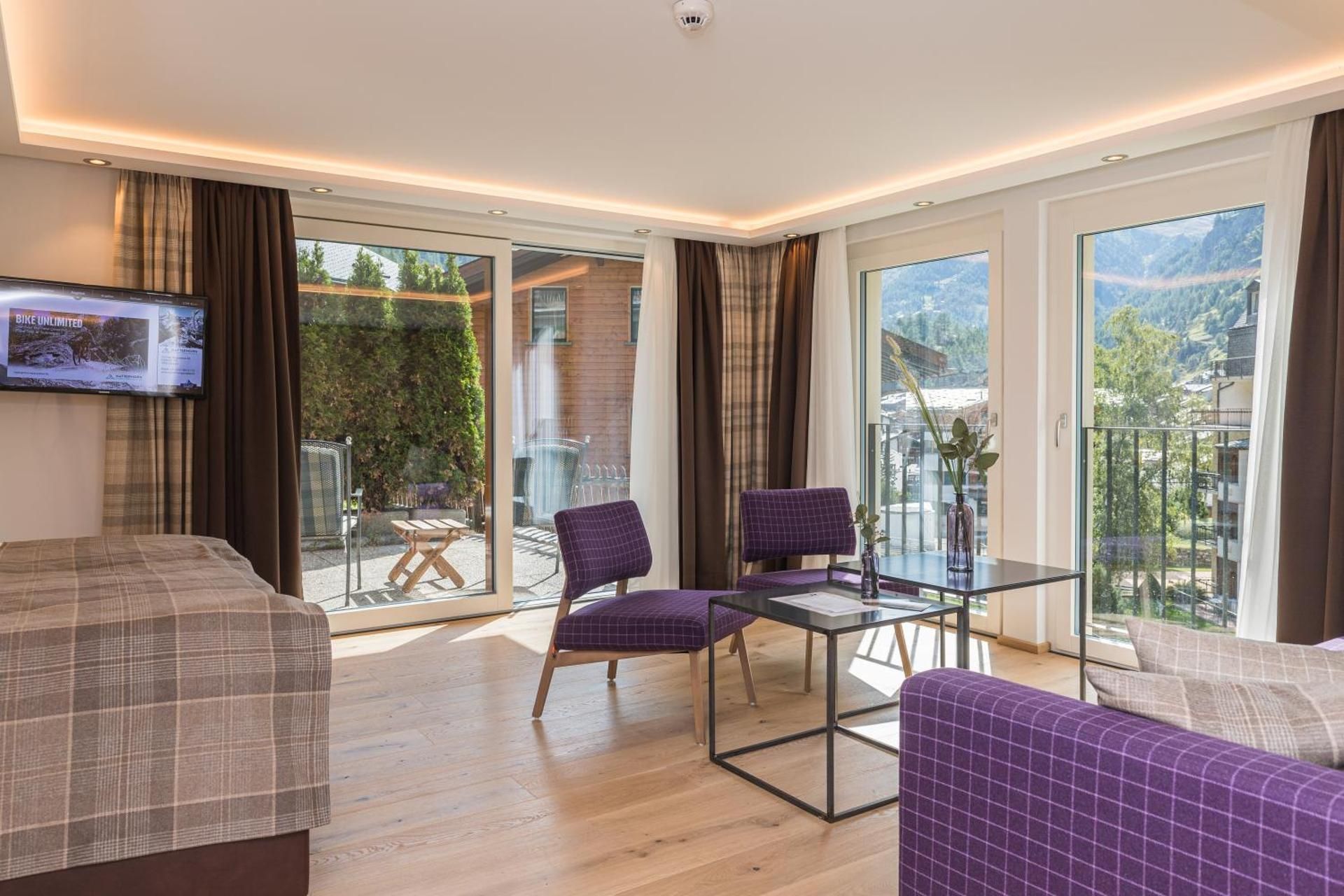 Garden Suite with Terrace and Matterhorn View