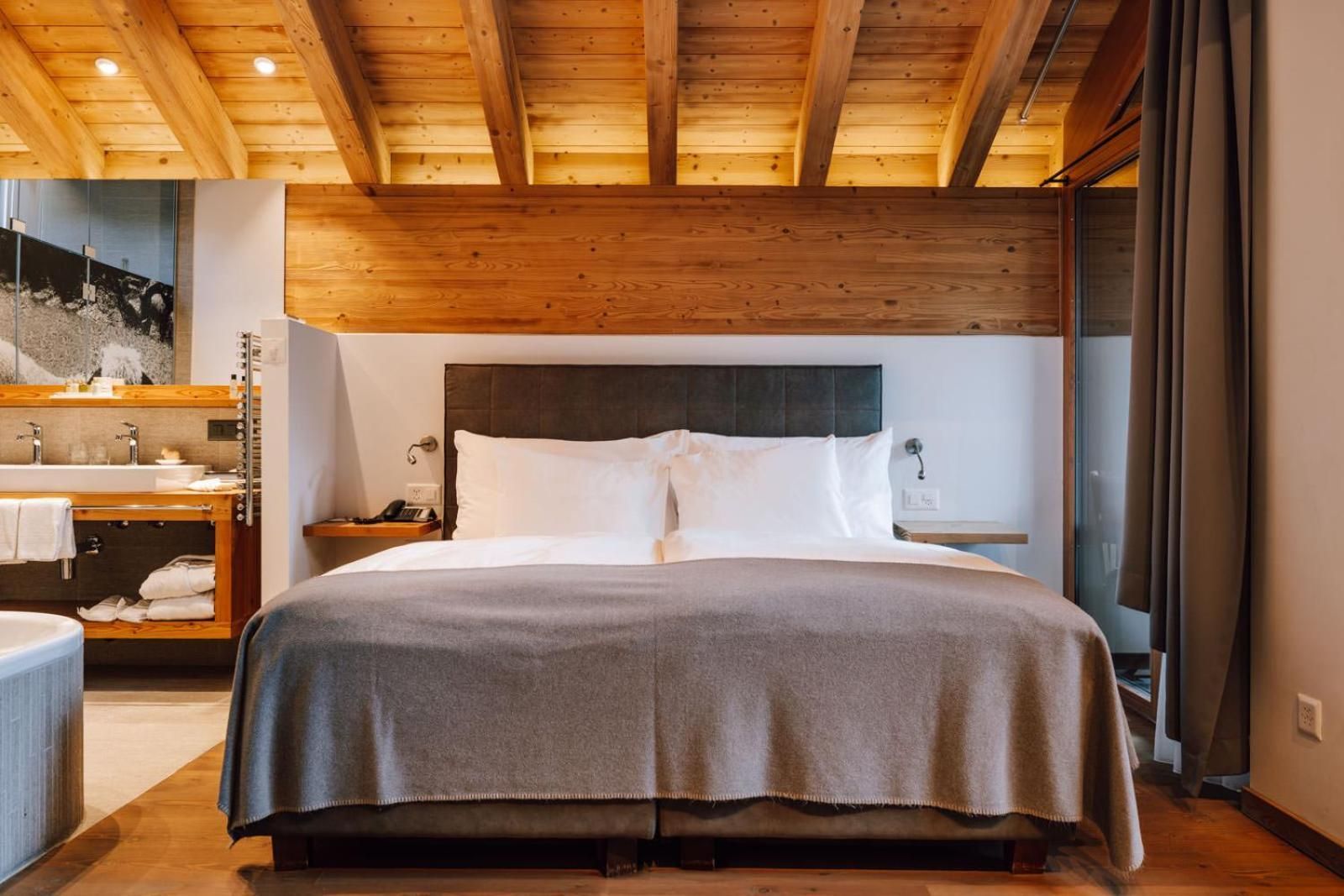 Europe Hotel & Spa Superior Double Room 3