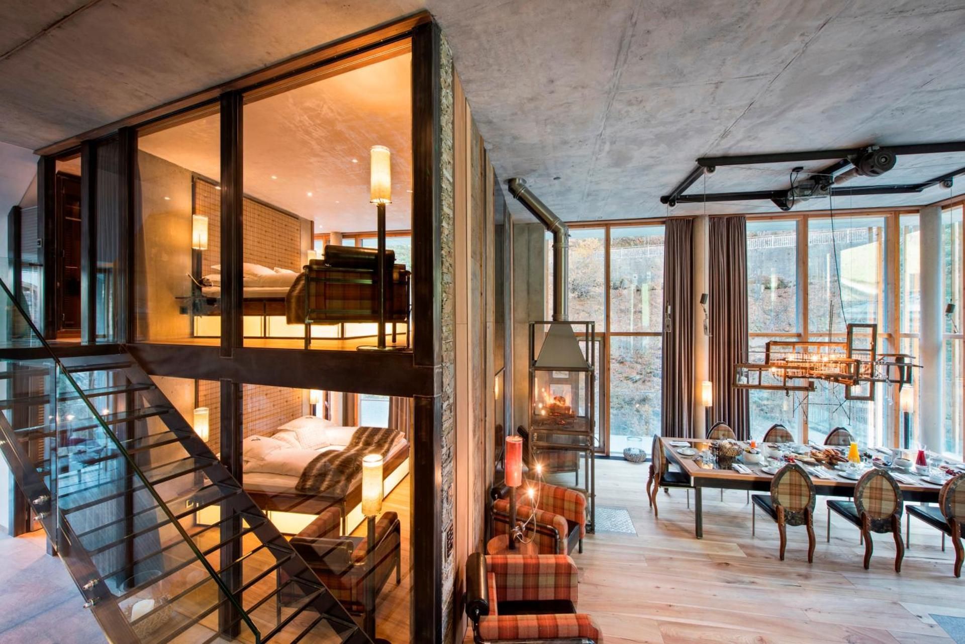 Deluxe Apartment