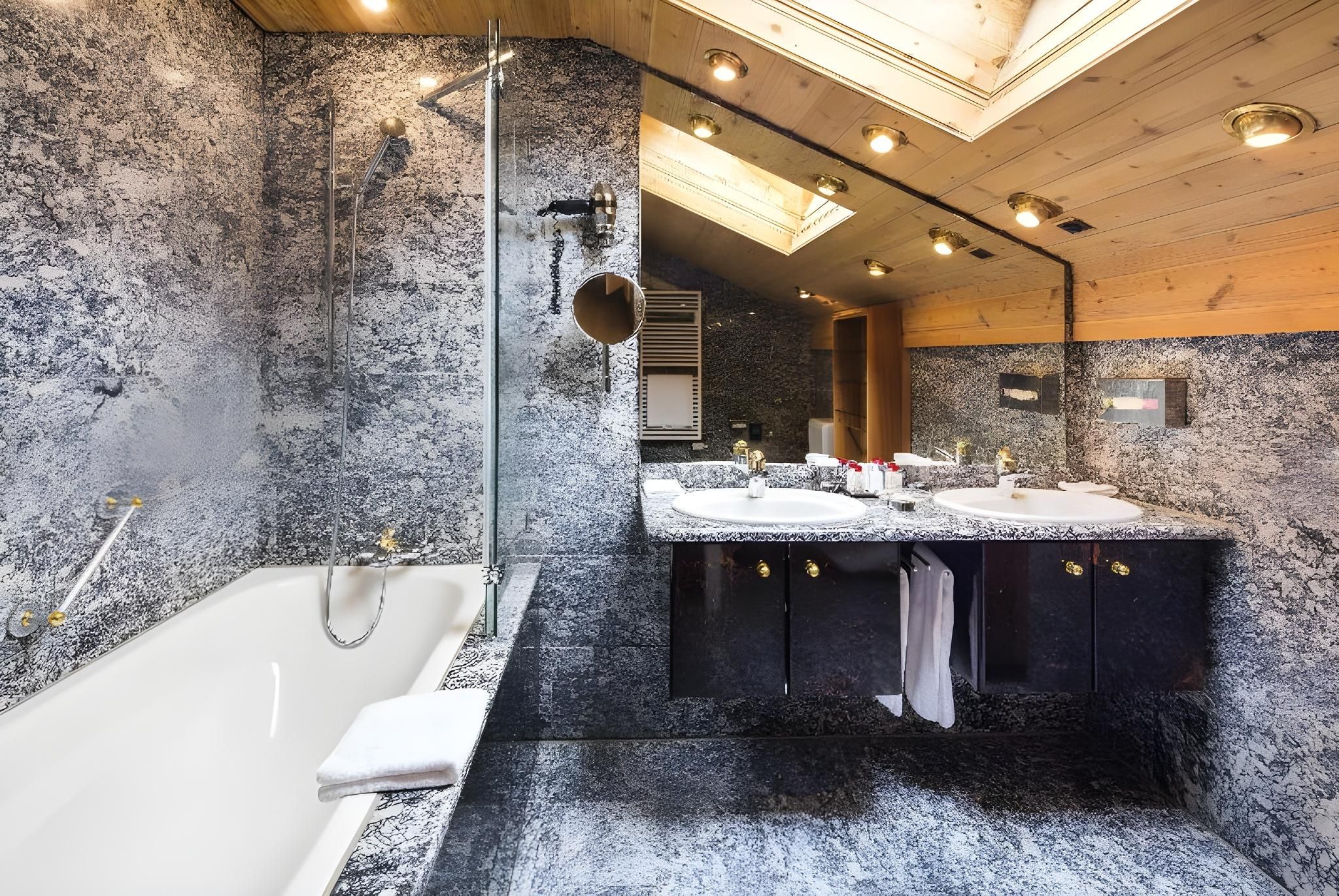 Chalet Suite with Balcony