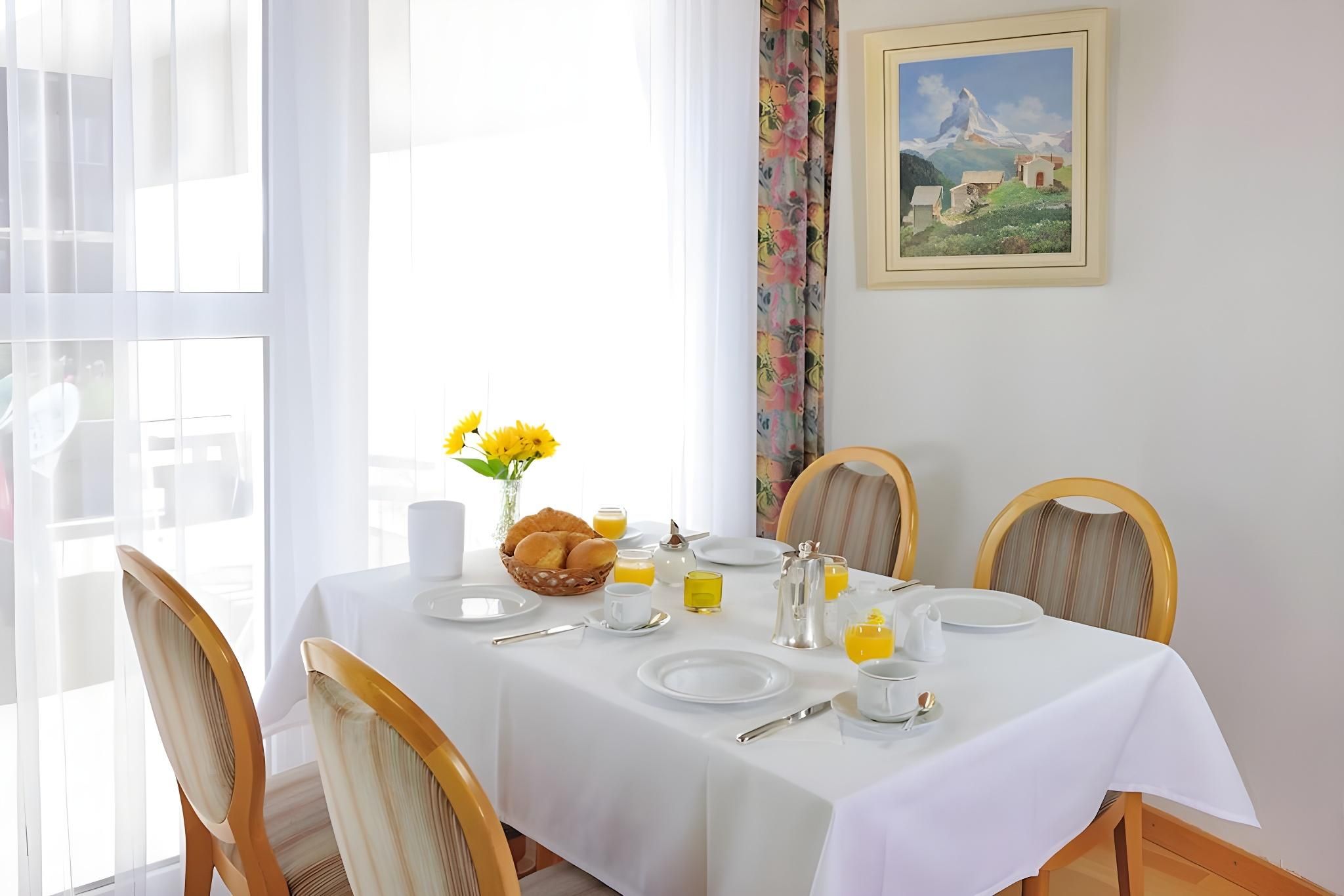 c944d97edc33bee83ee0bb1117b7deb7