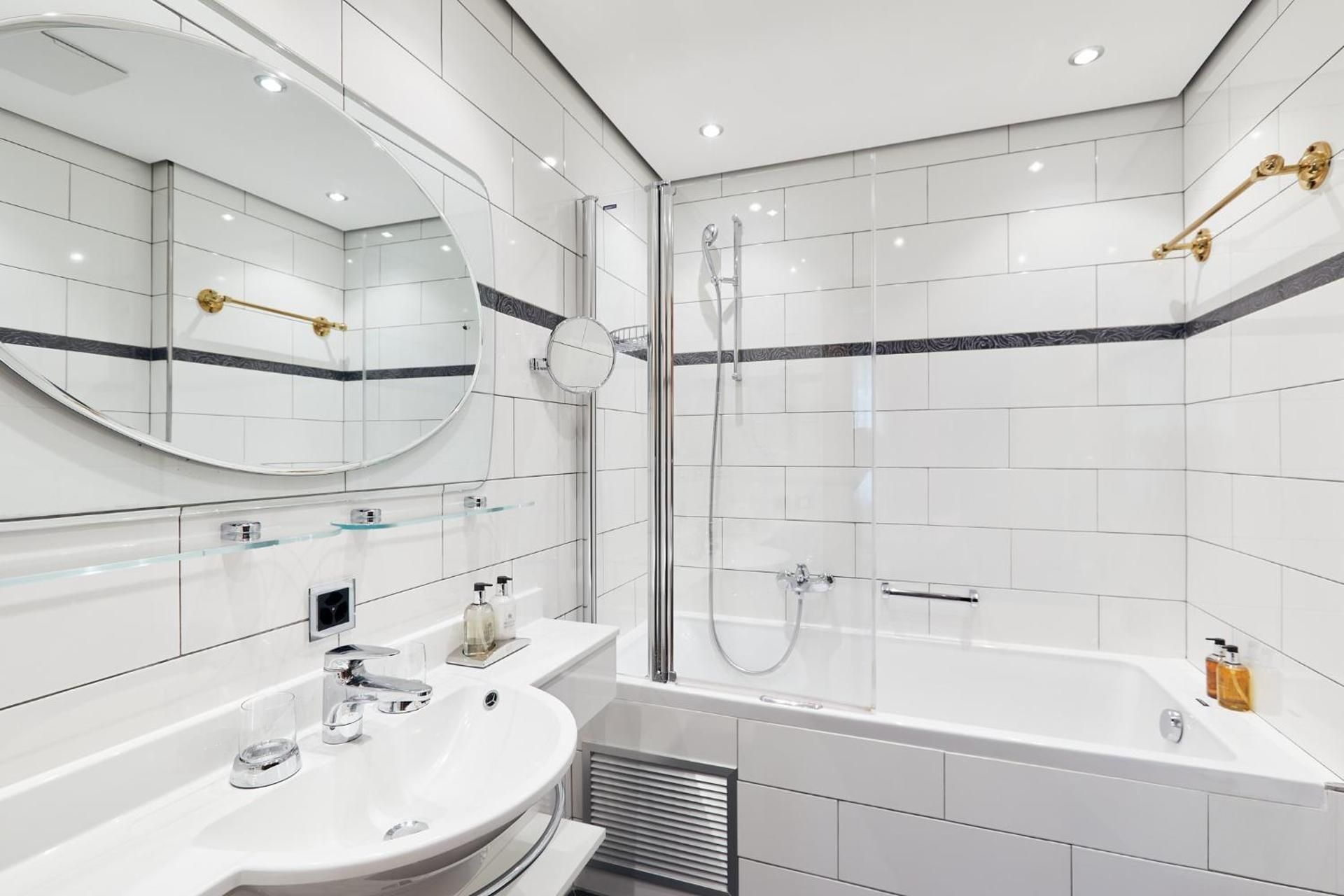 Resort Hotel Alex Zermatt Budget Double Room 2