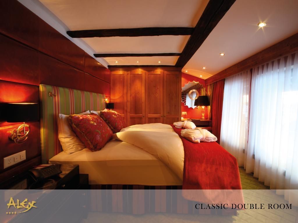 Classic Double Room