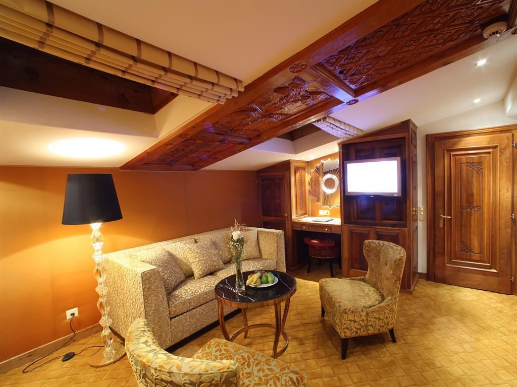 Classic Junior Suite