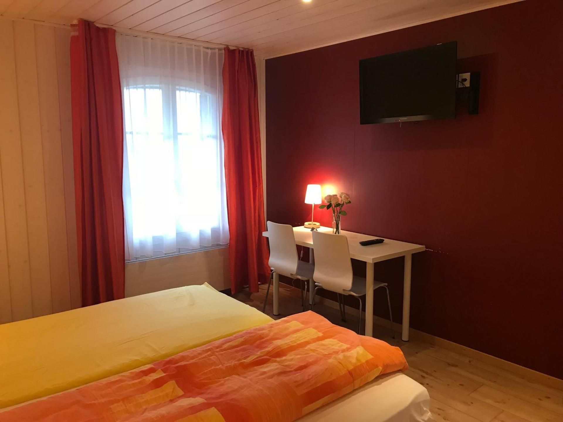 Alpenblick Ferenberg Bern Double Room with Shared Bathroom