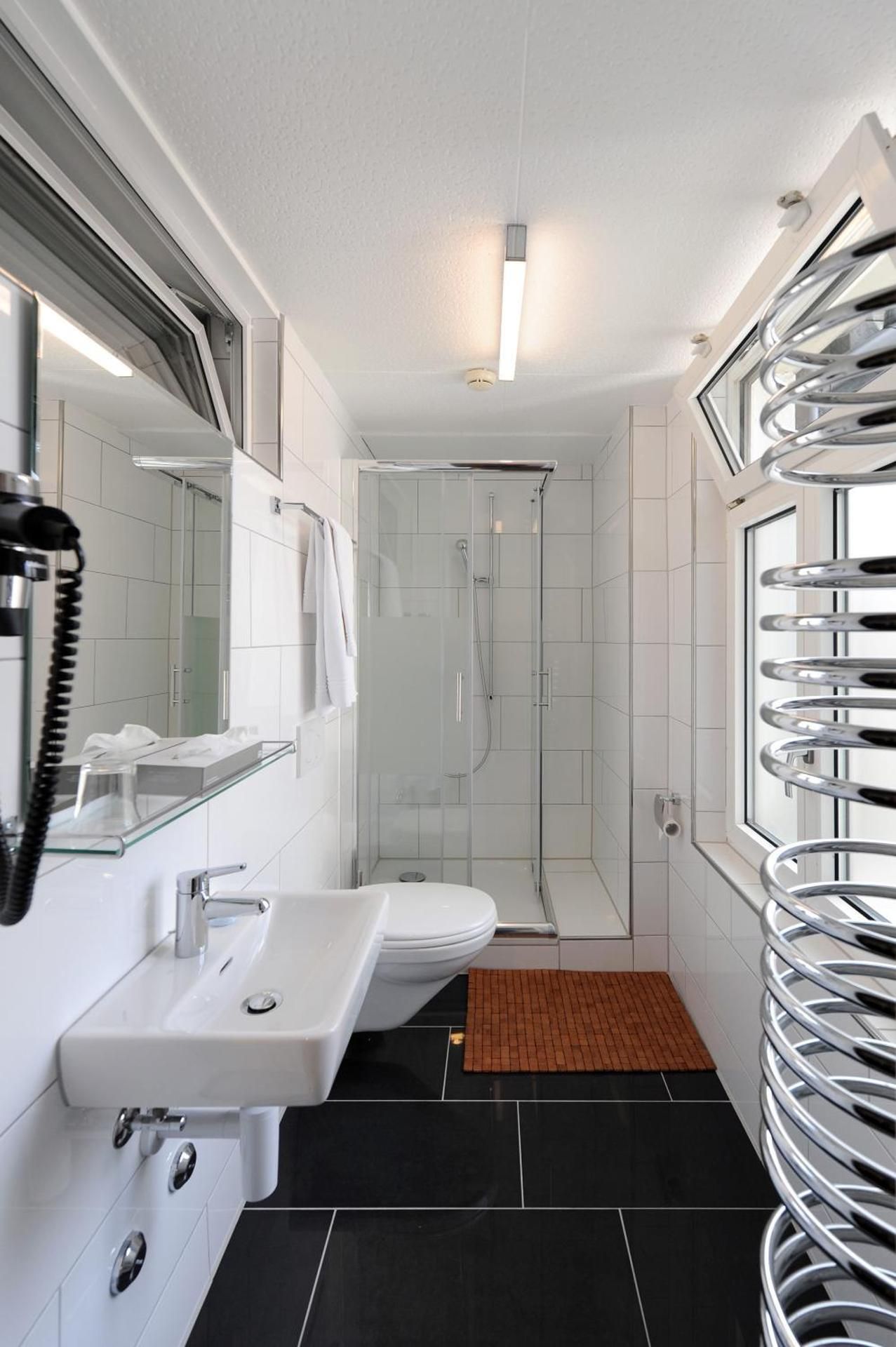 Single Room with Private External Bathroom