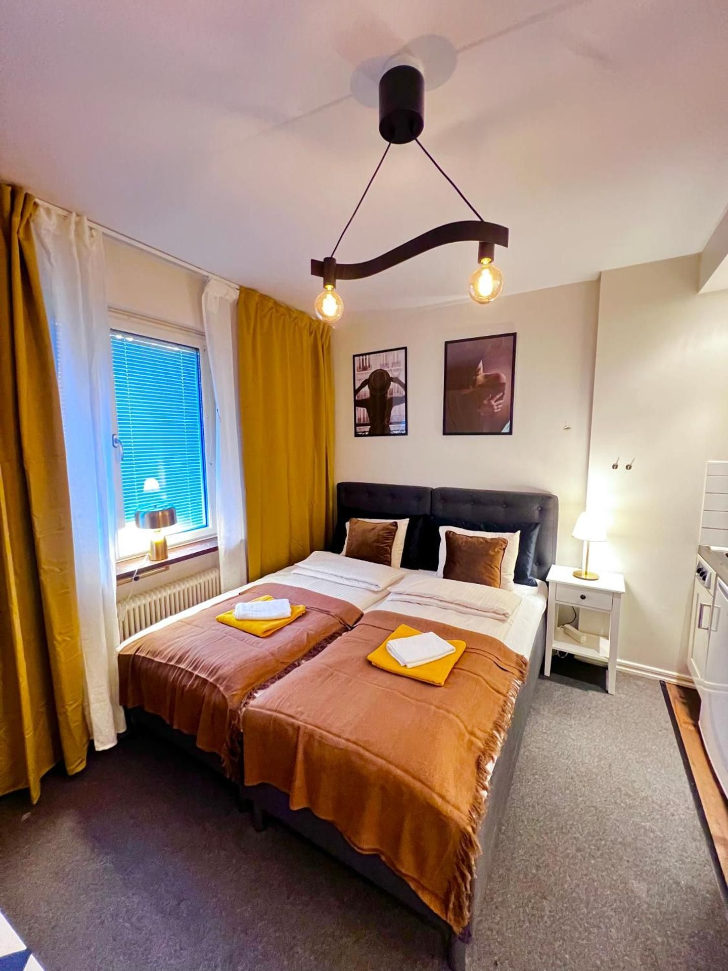 One-Bedroom Apartment