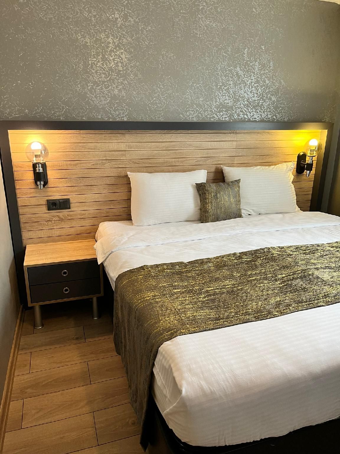 Deluxe Garden View Double Room