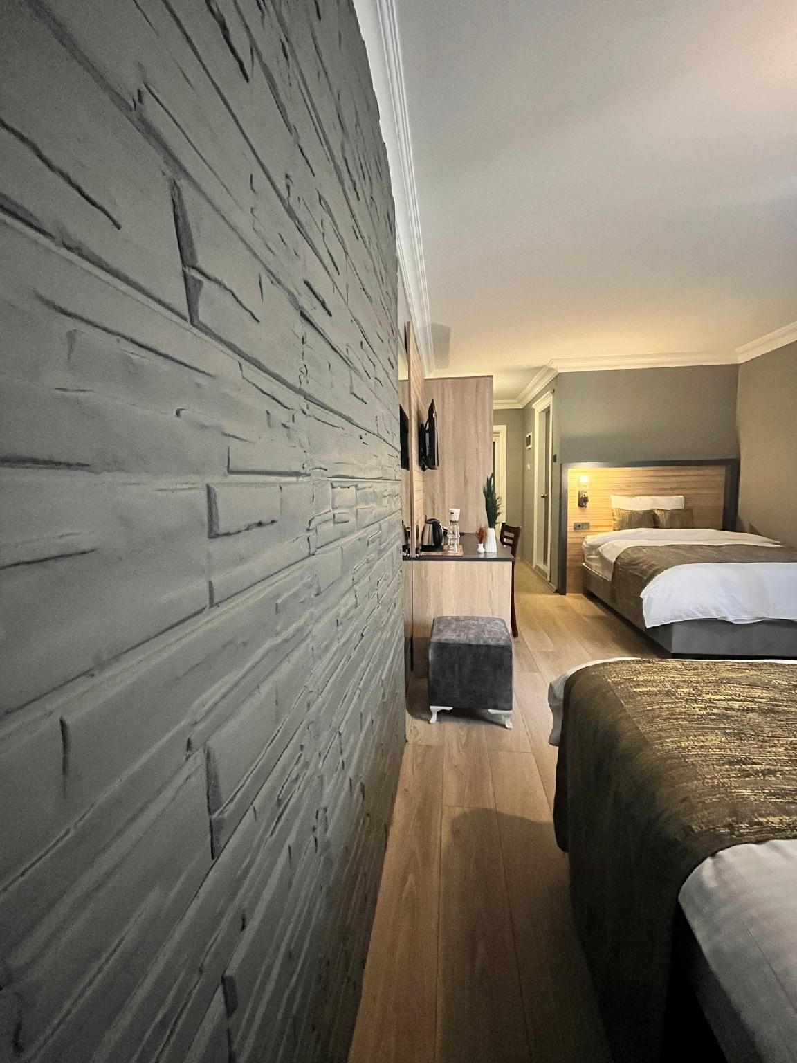 Deluxe Family Triple