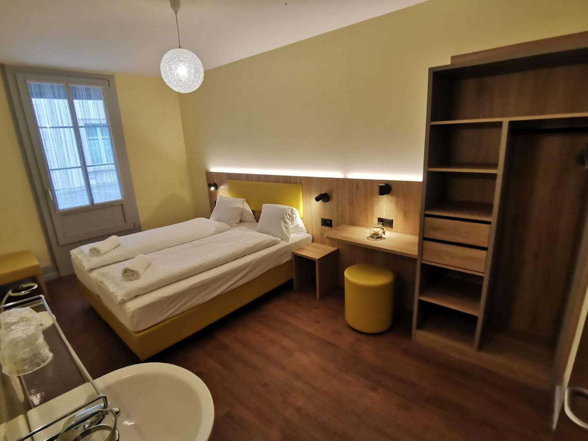 Double Room with Shared bathroom