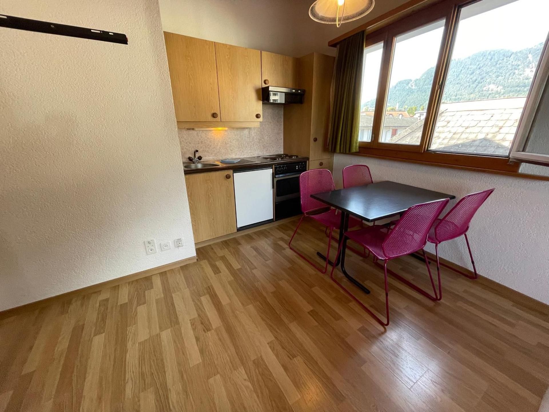 central beauty scenery apartment  Apartment on fourth floor without elevator. 3