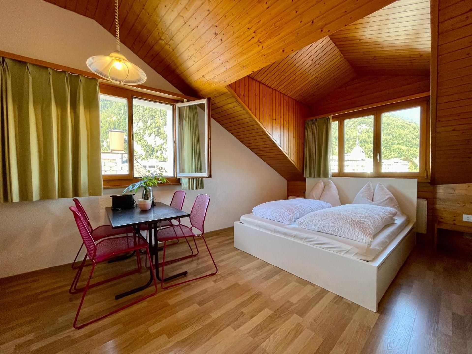 central beauty scenery apartment  Apartment on fourth floor without elevator.