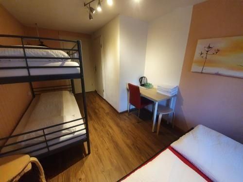 Interlaken Linda Inn Lodge Quadruple Room