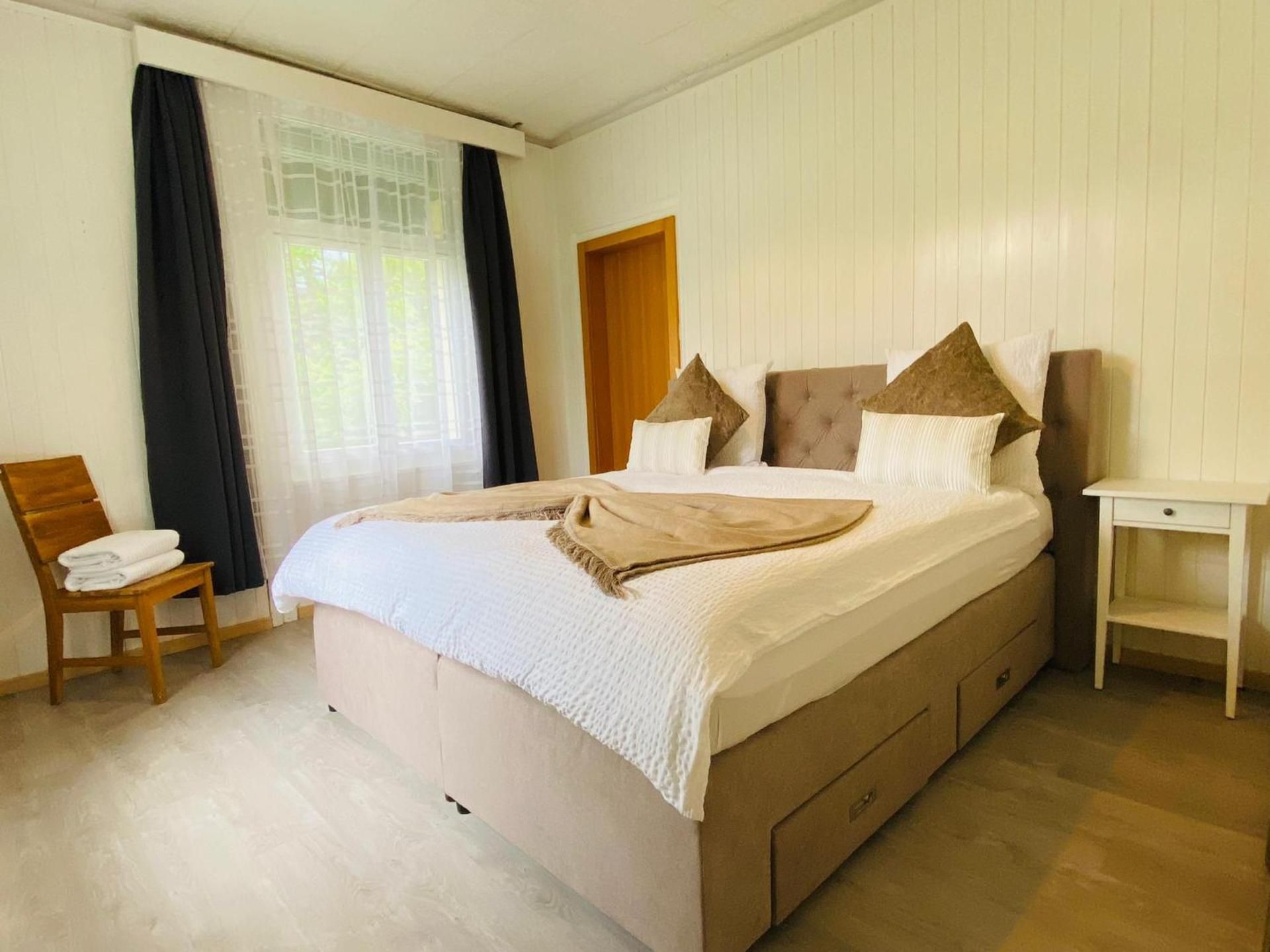 SWEET HOLIDAY HOME - NO.1 Apartment with Terrace