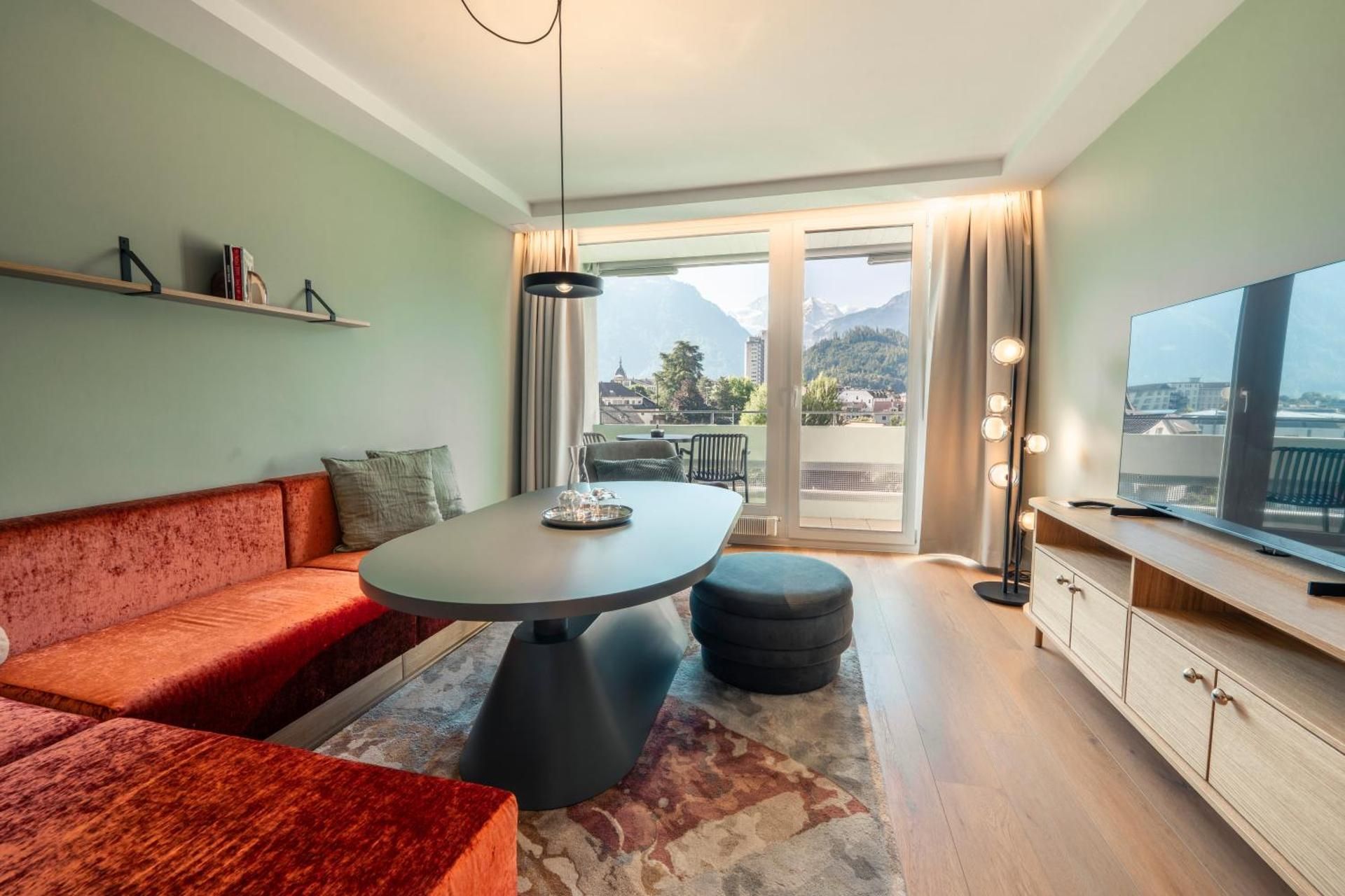 Mate Apartment (Room 460)