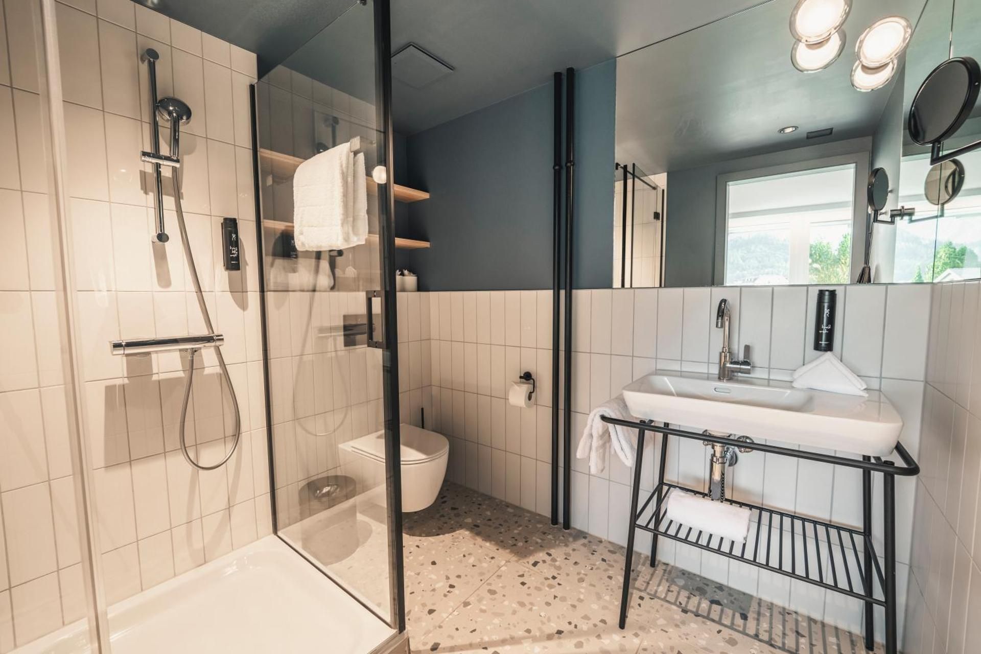 Luxe Apartment (Room 250)