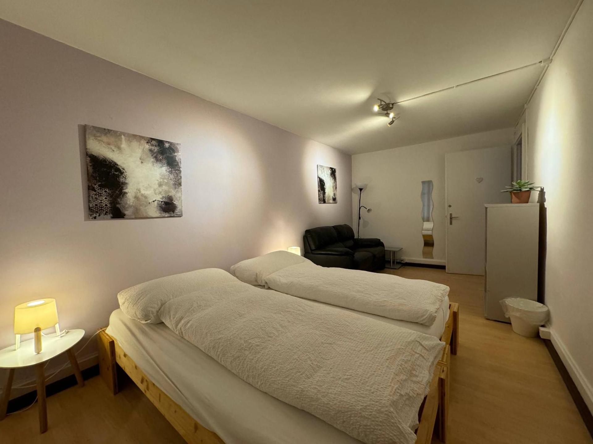 DownTown 52 (Harderstrasse 44, 3800 Interlaken)